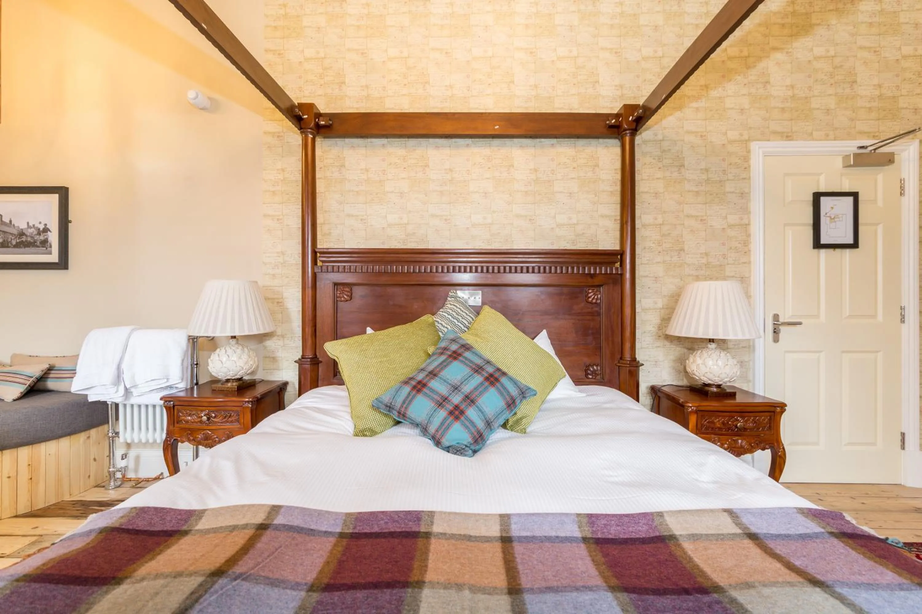 Bed in The Bull Hotel