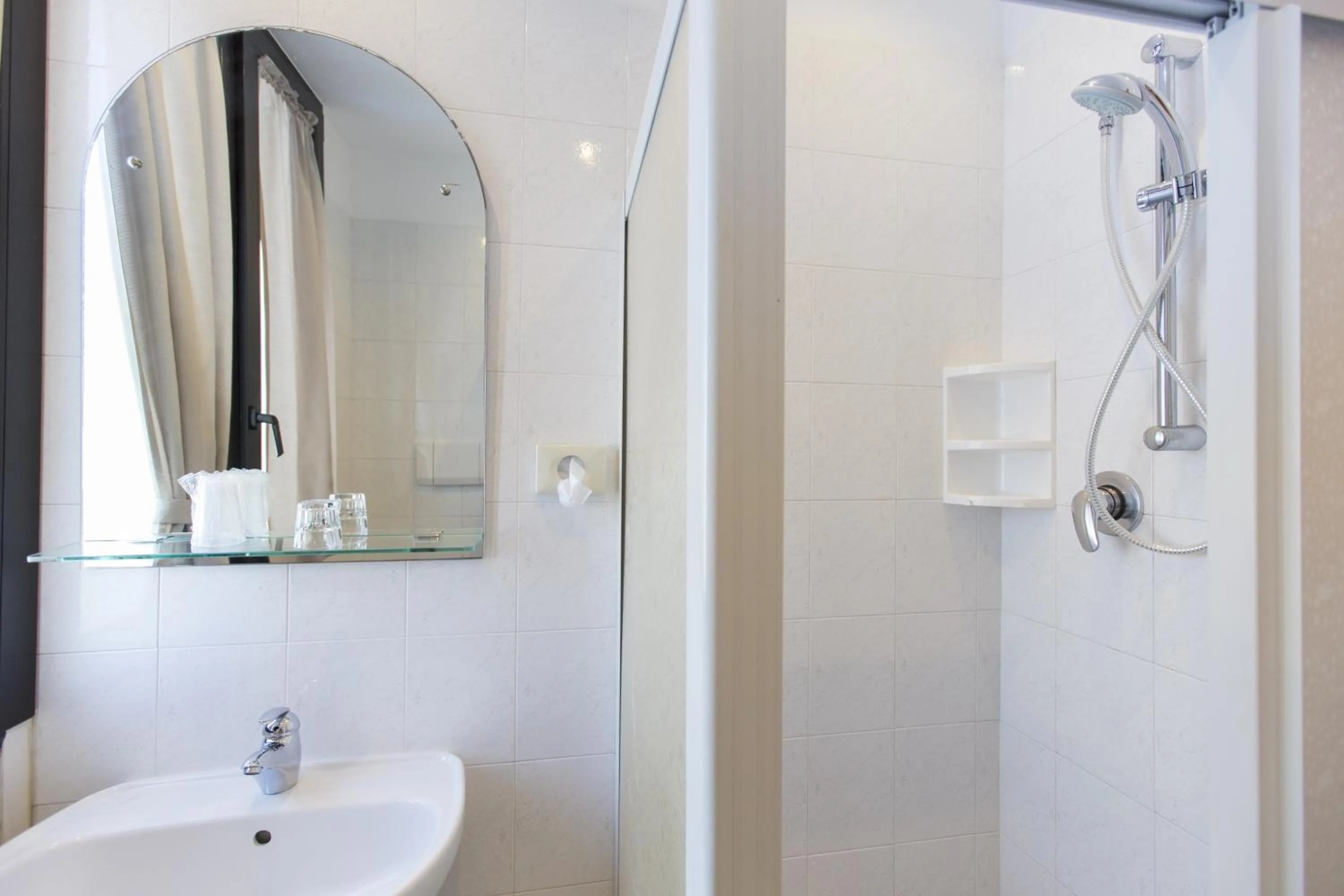 Bathroom in Hotel Metropole