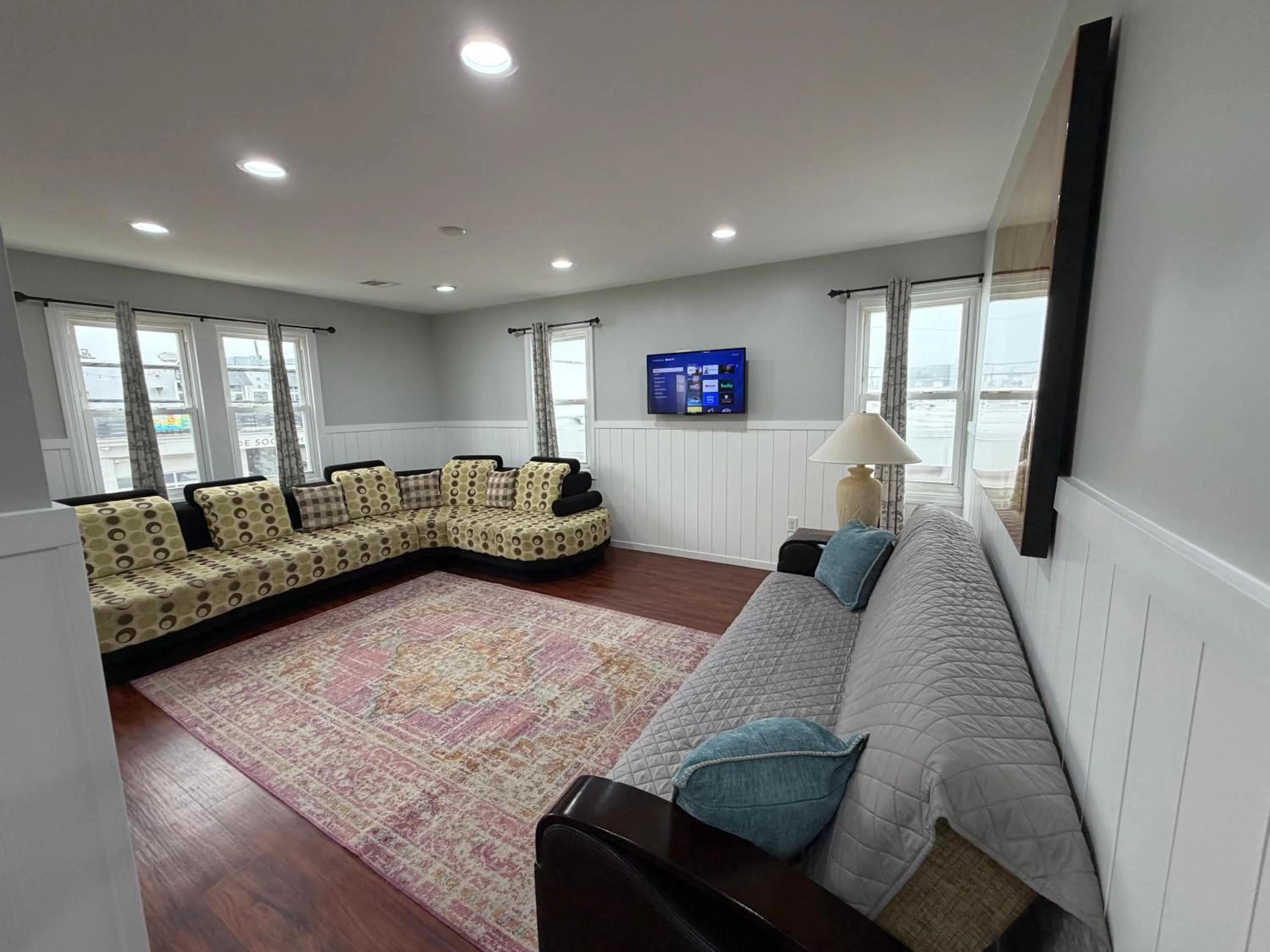 TV and multimedia in Anchor Motel