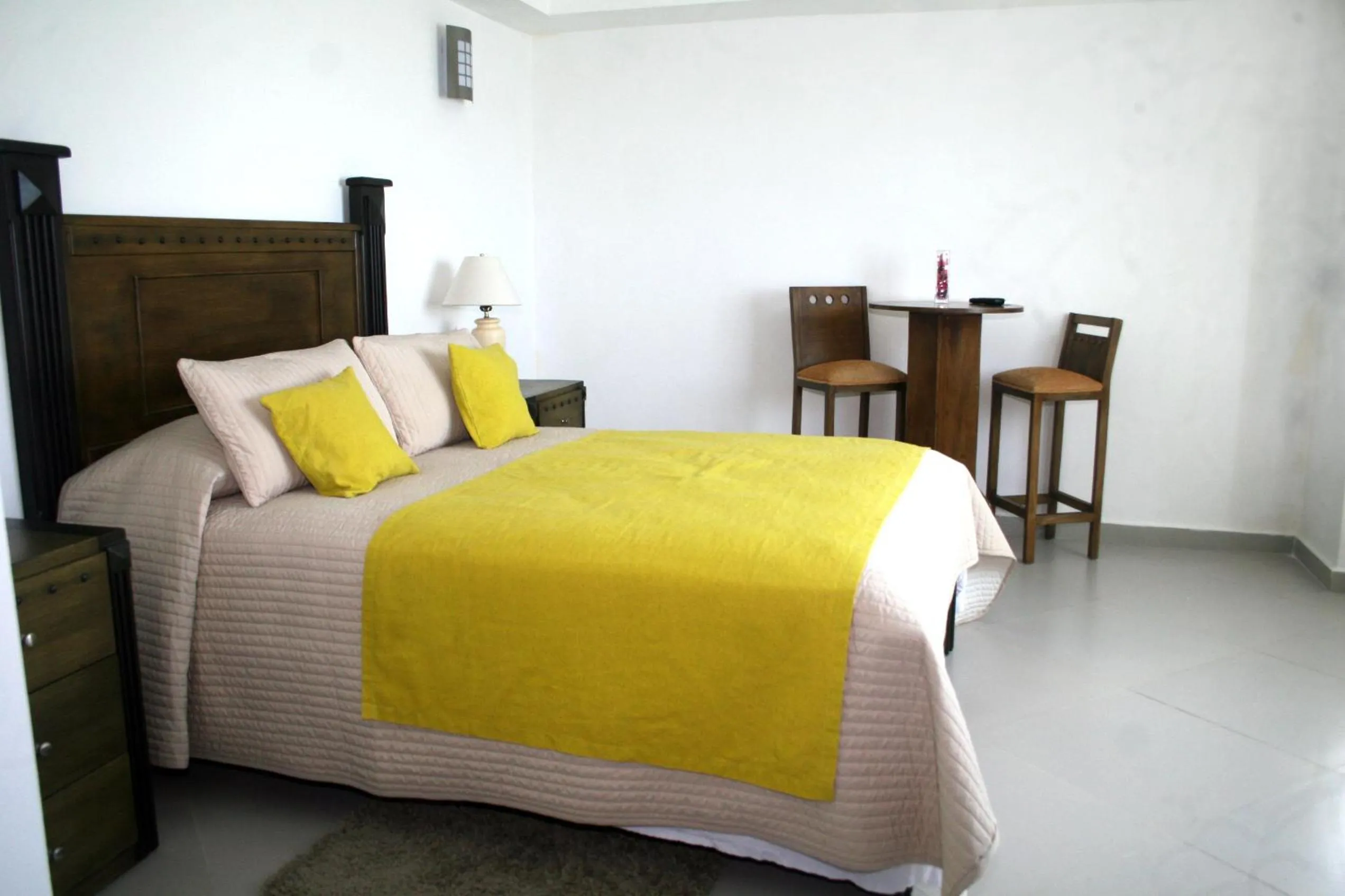 Decorative detail, Bed in Figaro Hotel Samana