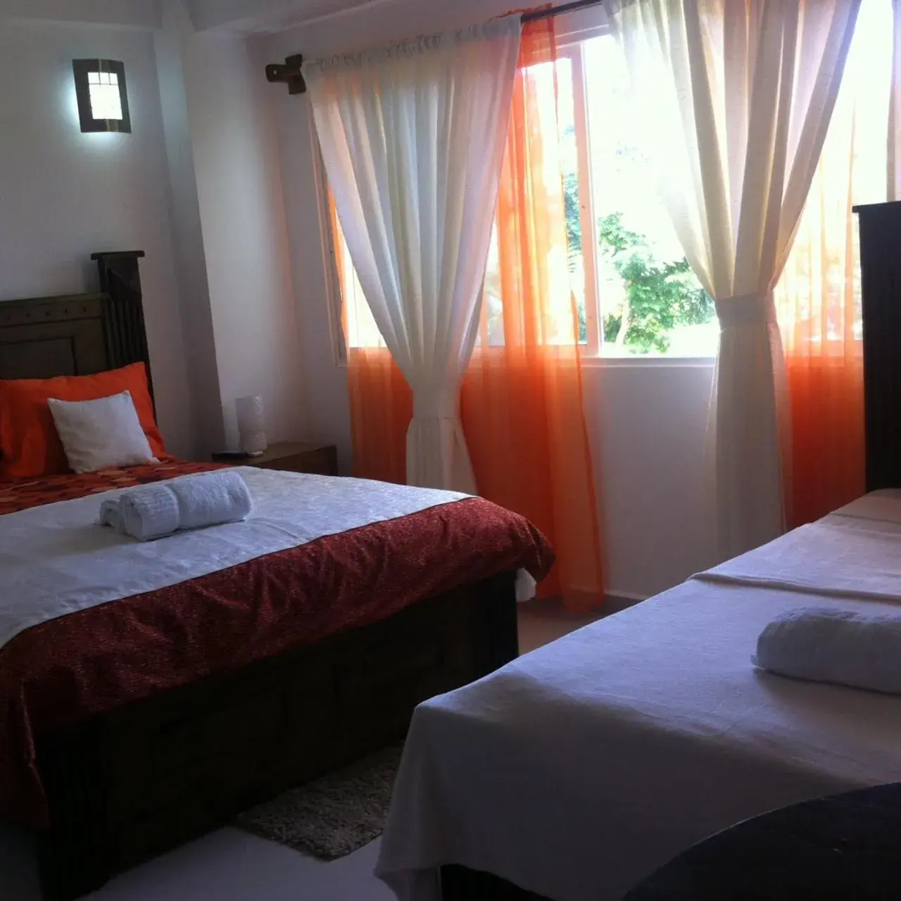 Twin Room in Figaro Hotel Samana Twin Room in Figaro Hotel Samana