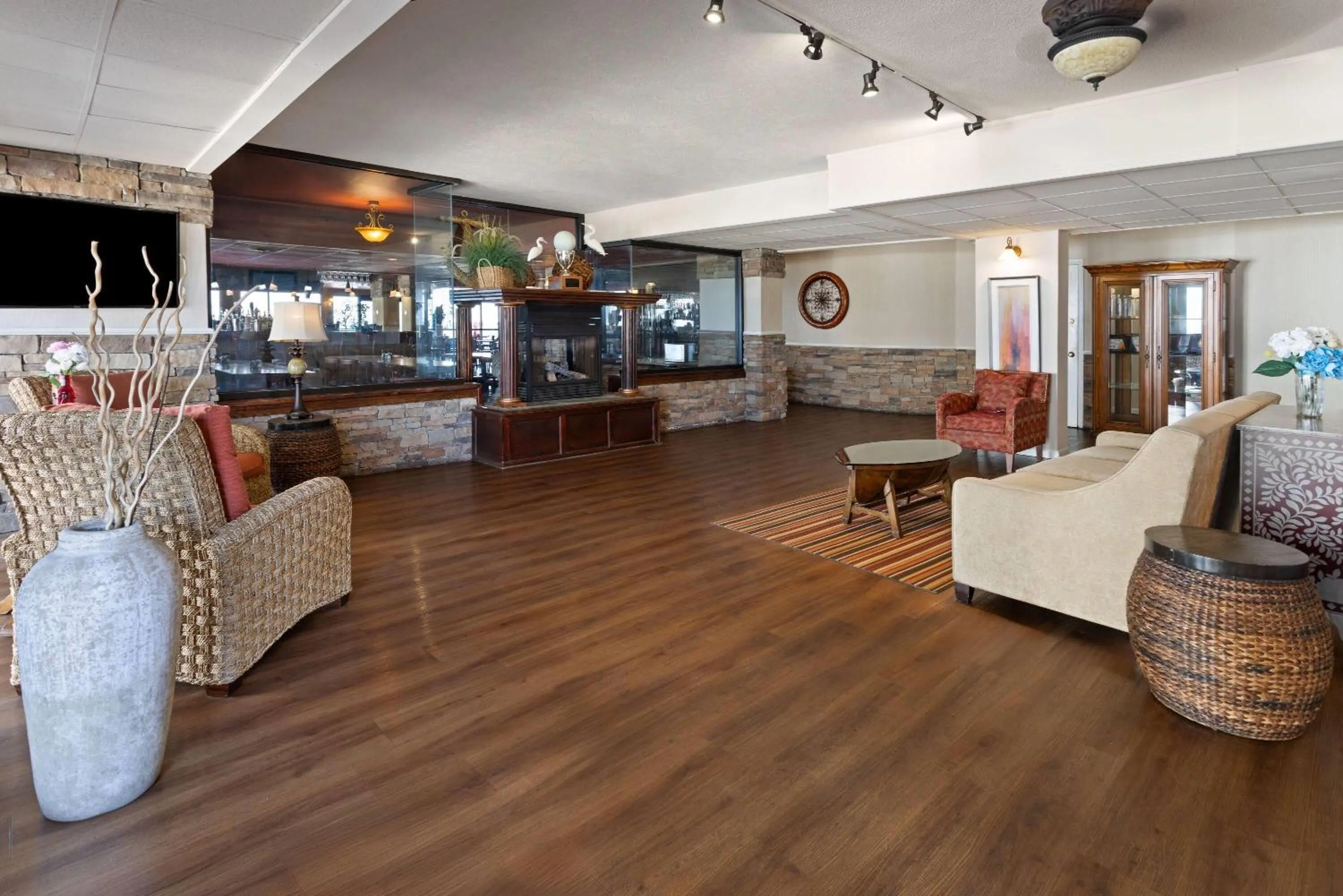 Lobby or reception in Howard Johnson Plaza by Wyndham Ocean City Oceanfront