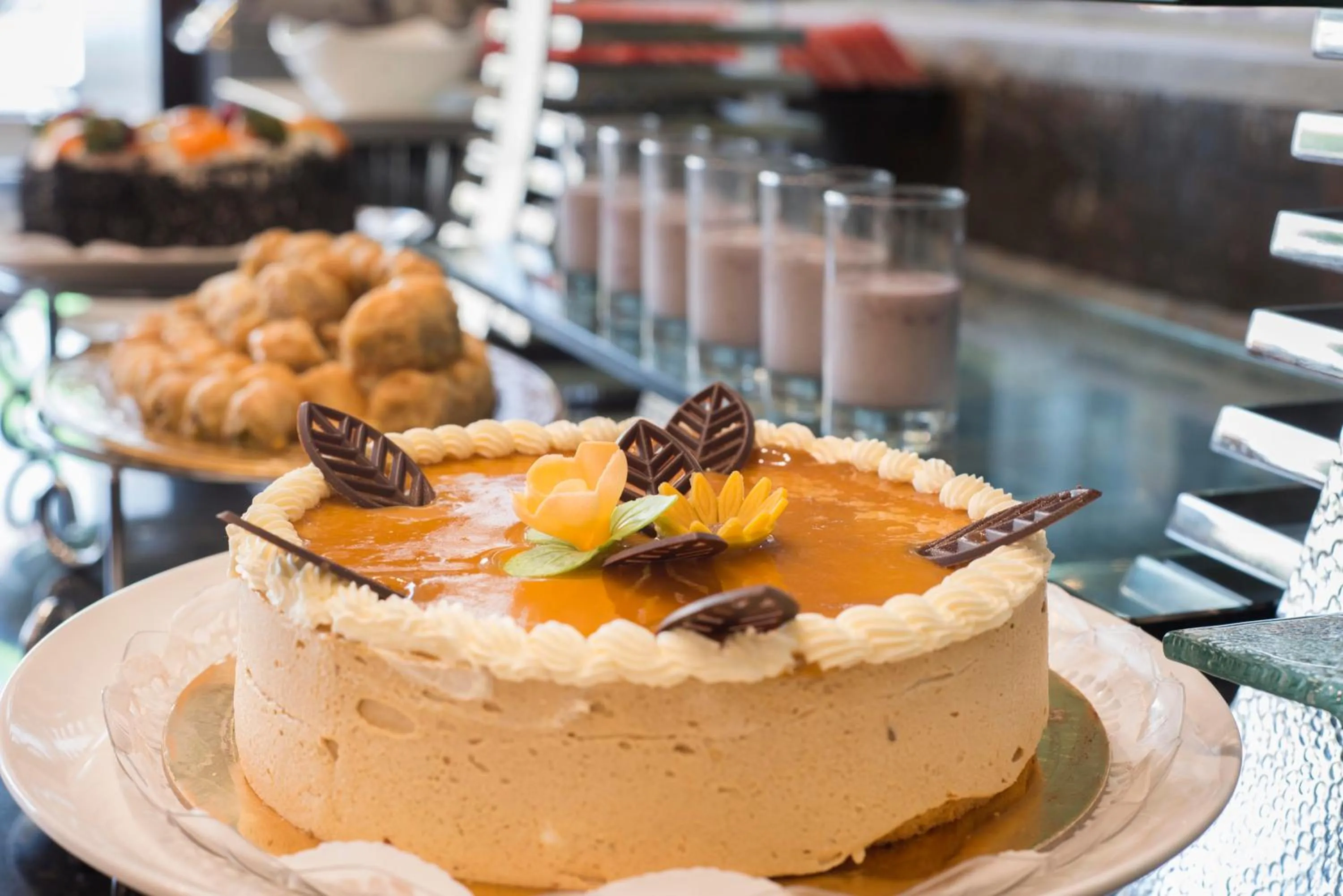 Restaurant/places to eat in Golden Bujari AlUlaya Hotel