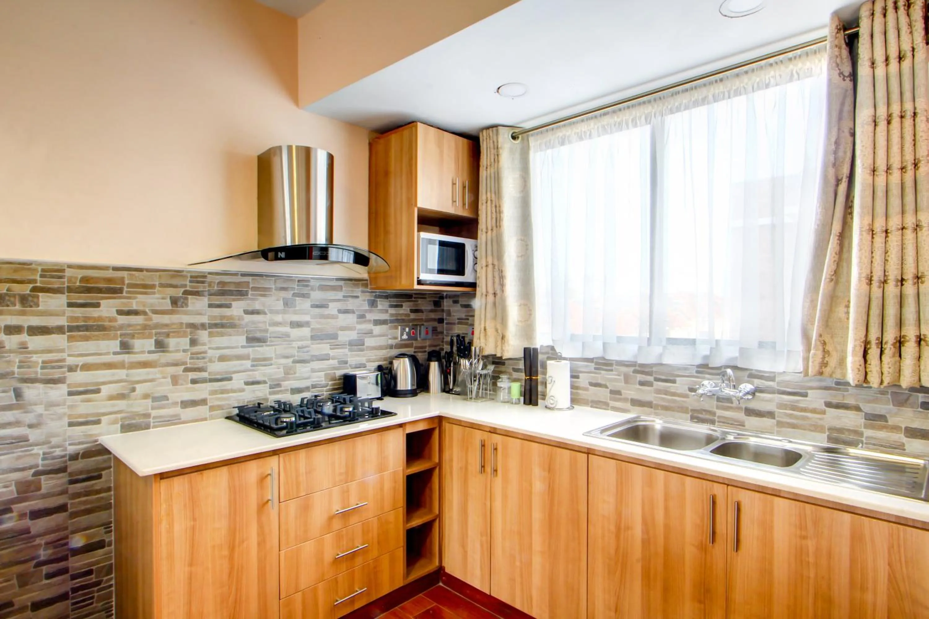 Bird's eye view in Highlands Suites Hotel Apartments