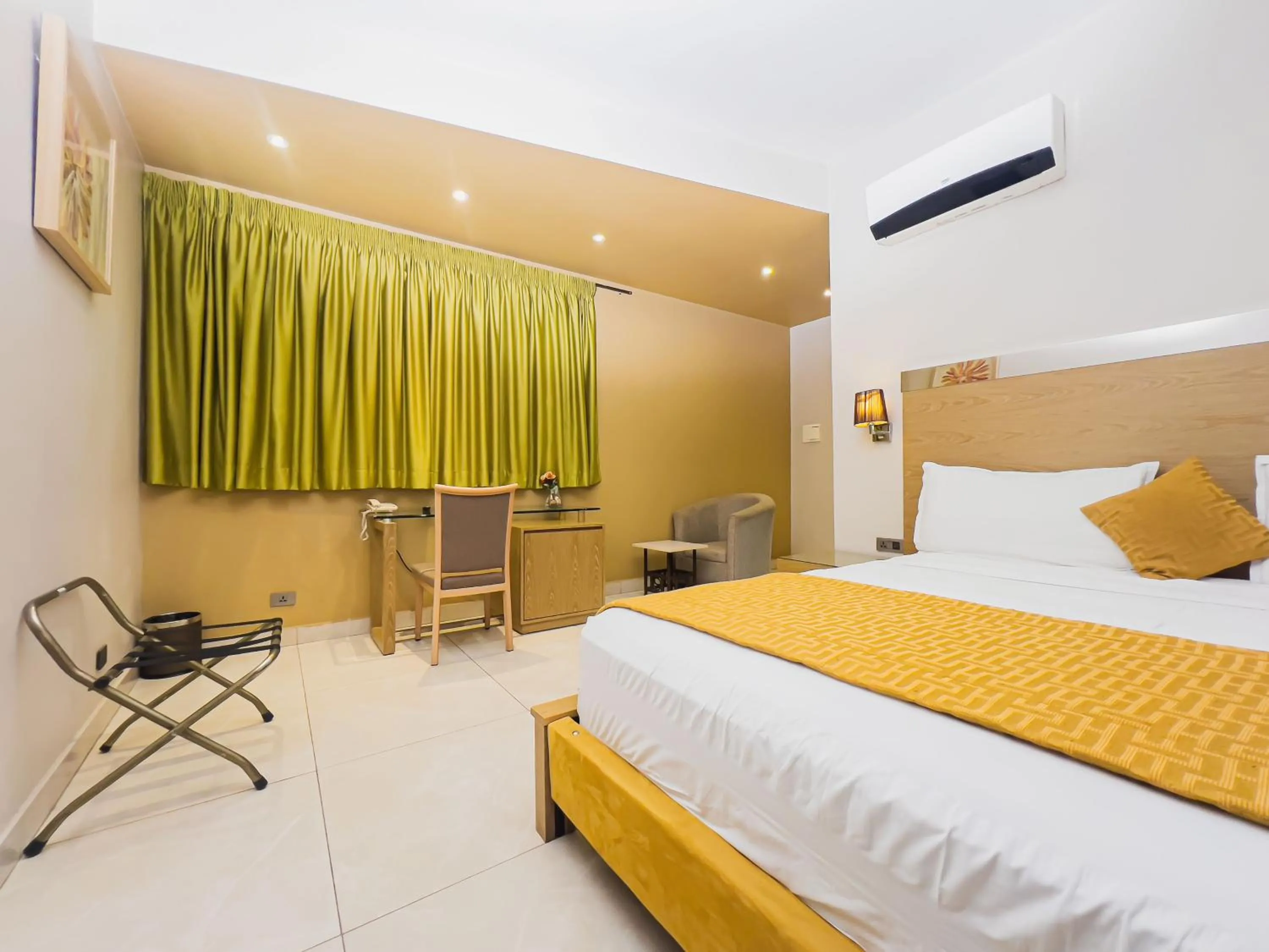 Bed in Hotel VDN by Good Rade