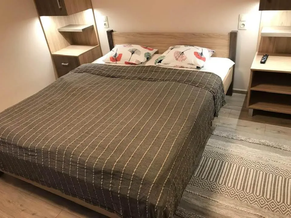 Bedroom, Bed in Halász Airport Panzio