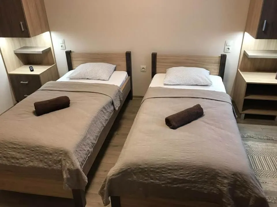 Bedroom, Bed in Halász Airport Panzio