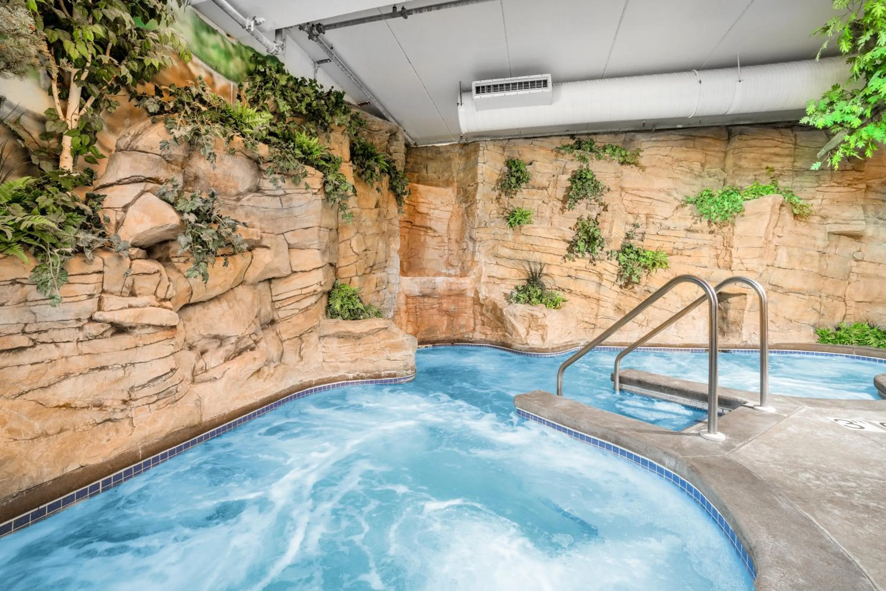 Swimming pool in Wyndham Garden Otsego-Minneapolis