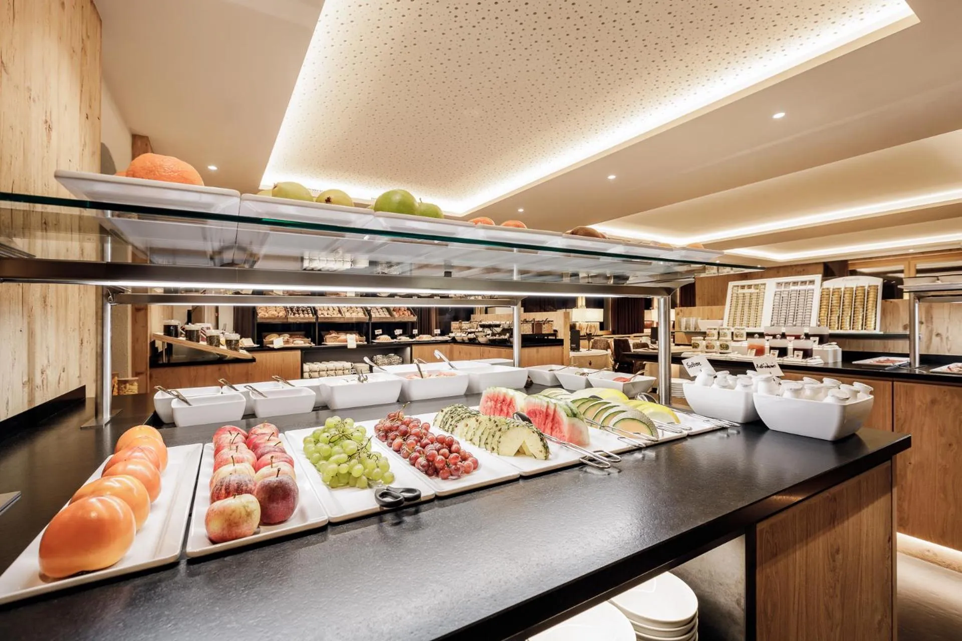 Buffet breakfast in Alpen-Comfort-Hotel Central