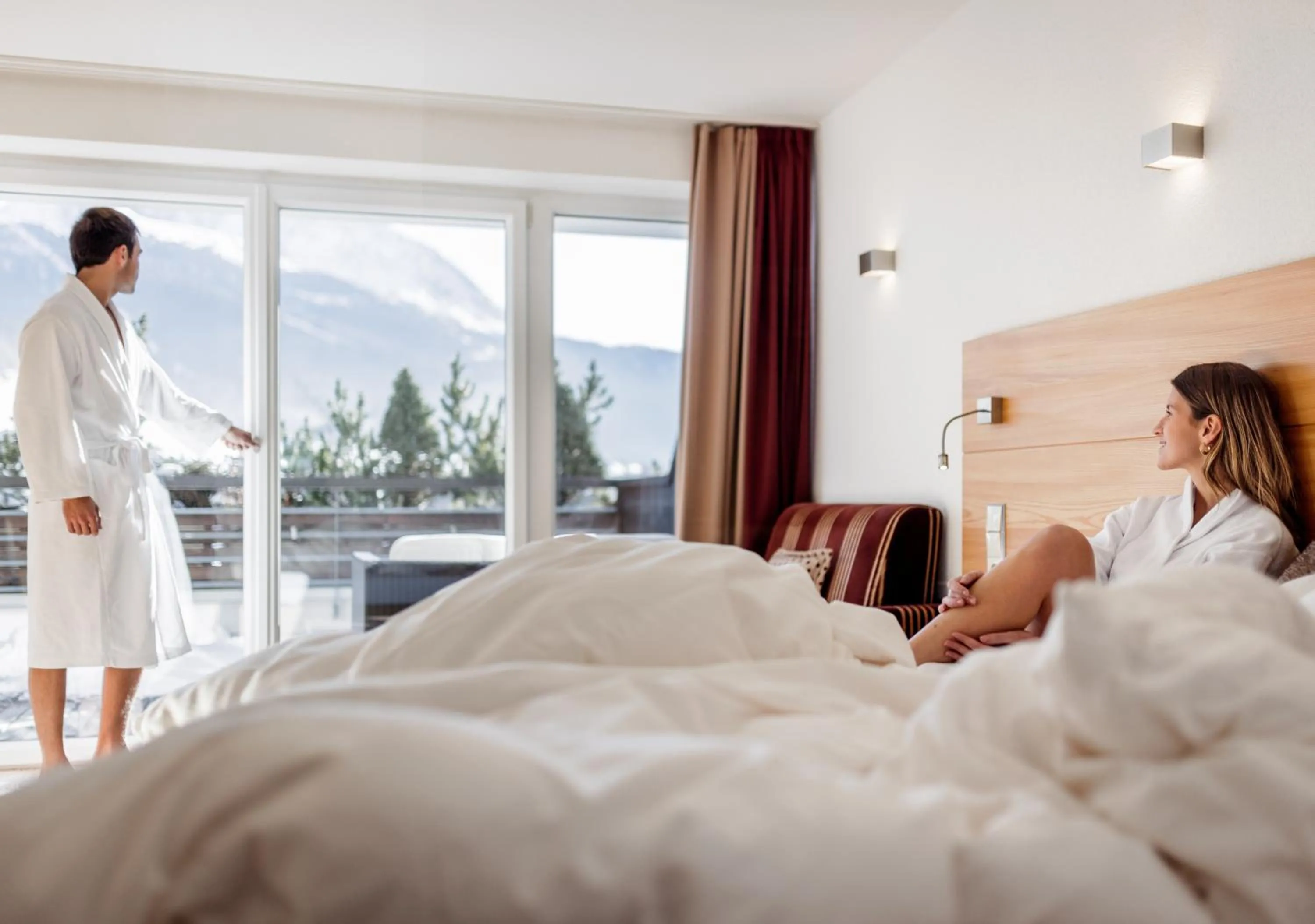 People, Bed in Alpen-Comfort-Hotel Central