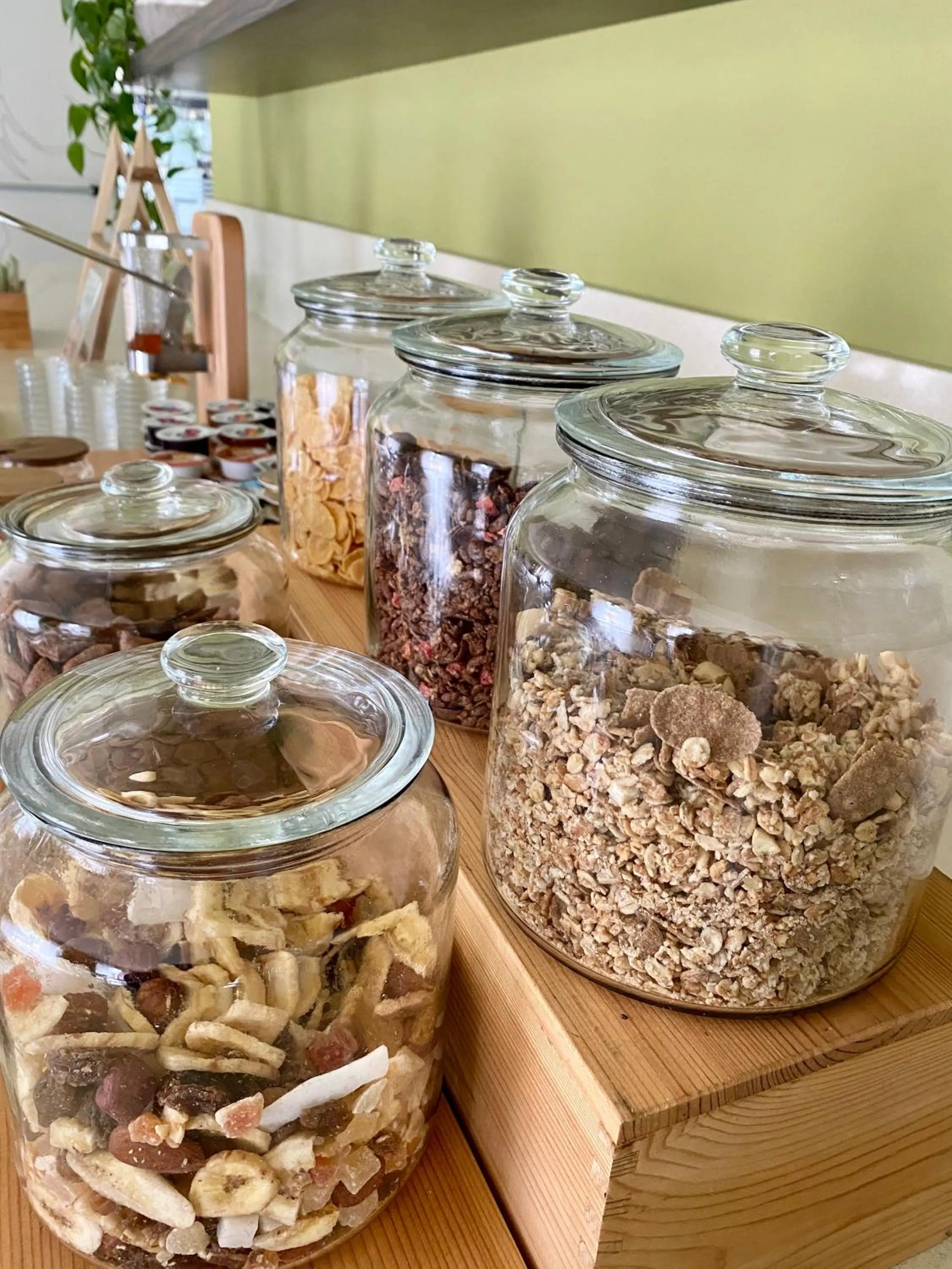 Buffet breakfast in Hotel Campagnola