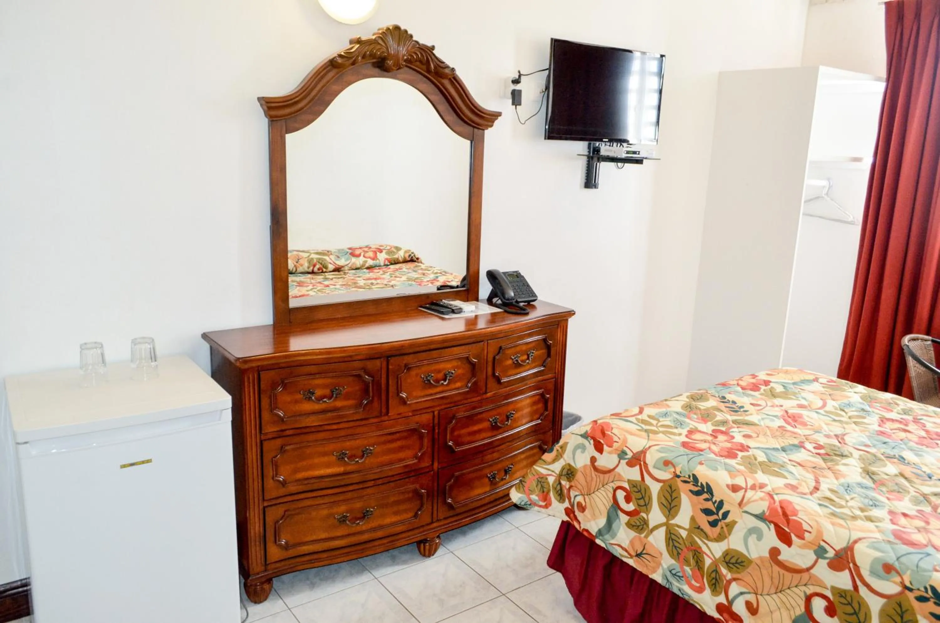 Bed in Fantastic Hotel