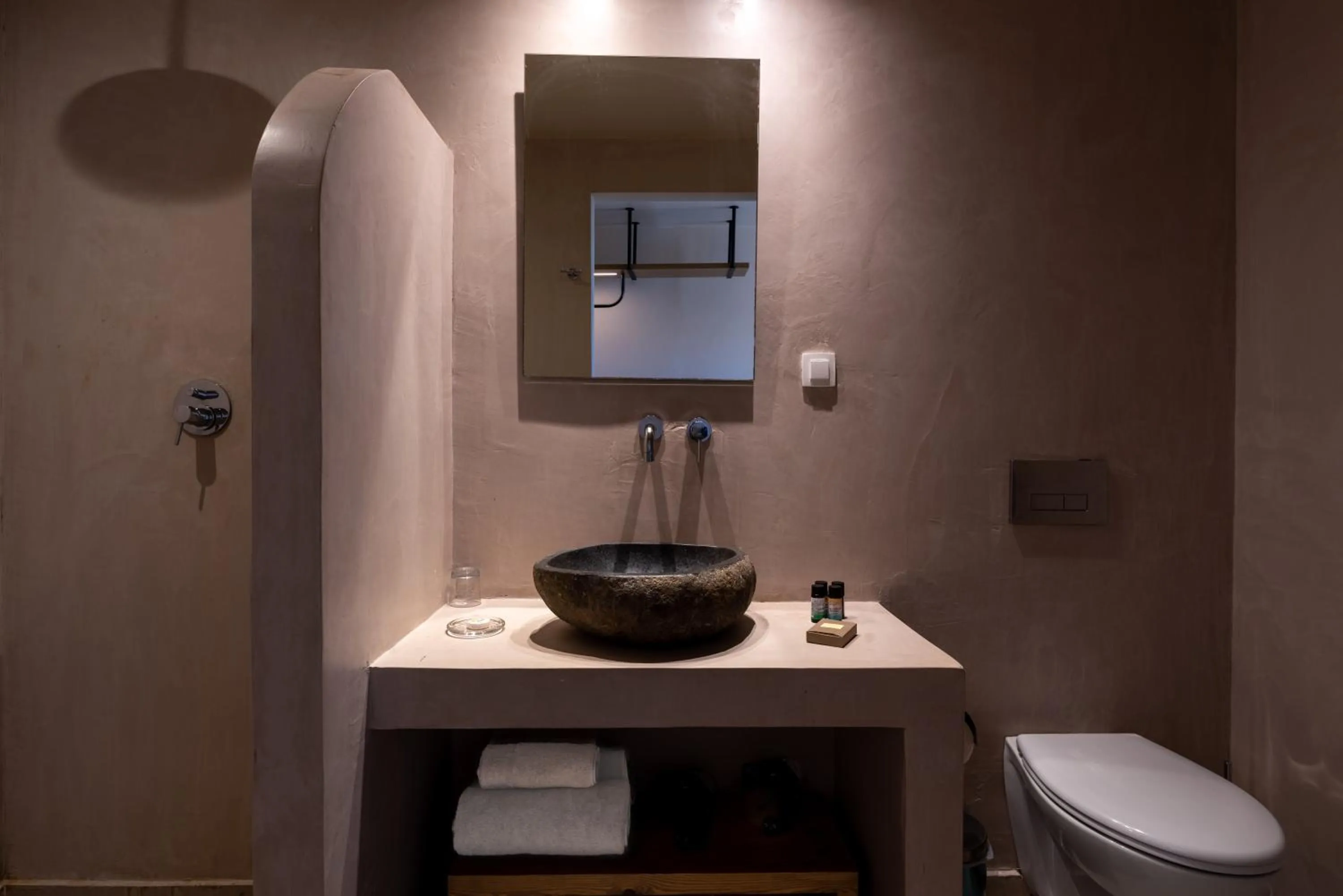 Toilet in Meliti Hotel (Adults Only)