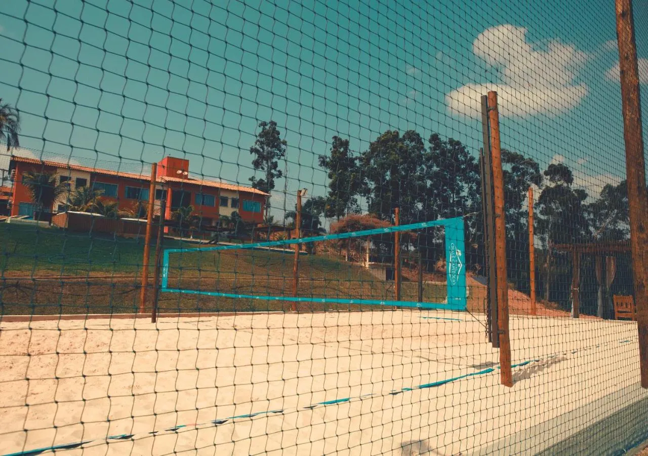 Tennis court in Hotel Chalé Capitólio
