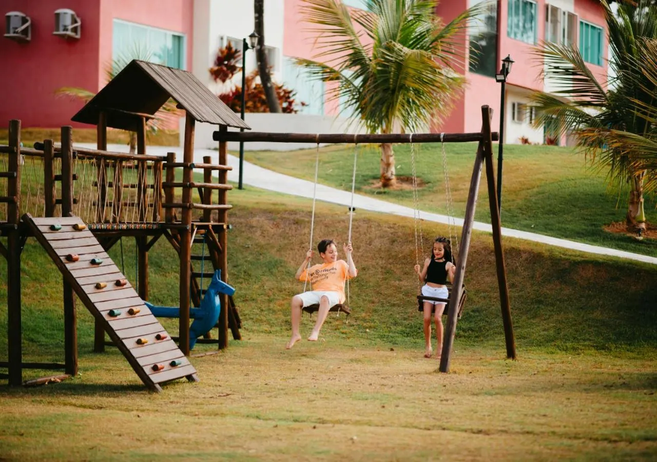 Communal lounge/ TV room in Hotel Chalé Capitólio