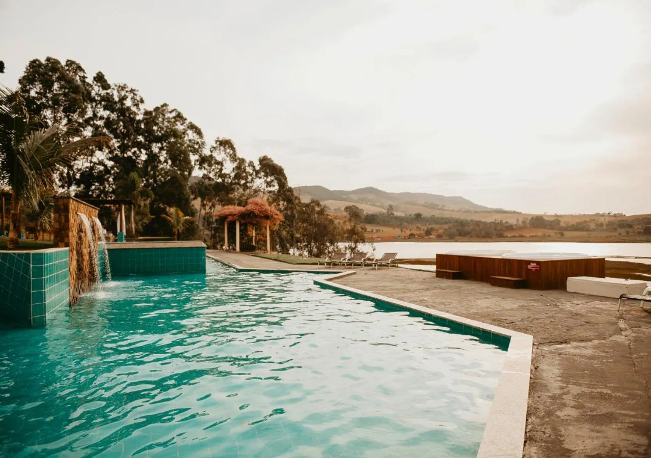 Day in Hotel Chalé Capitólio