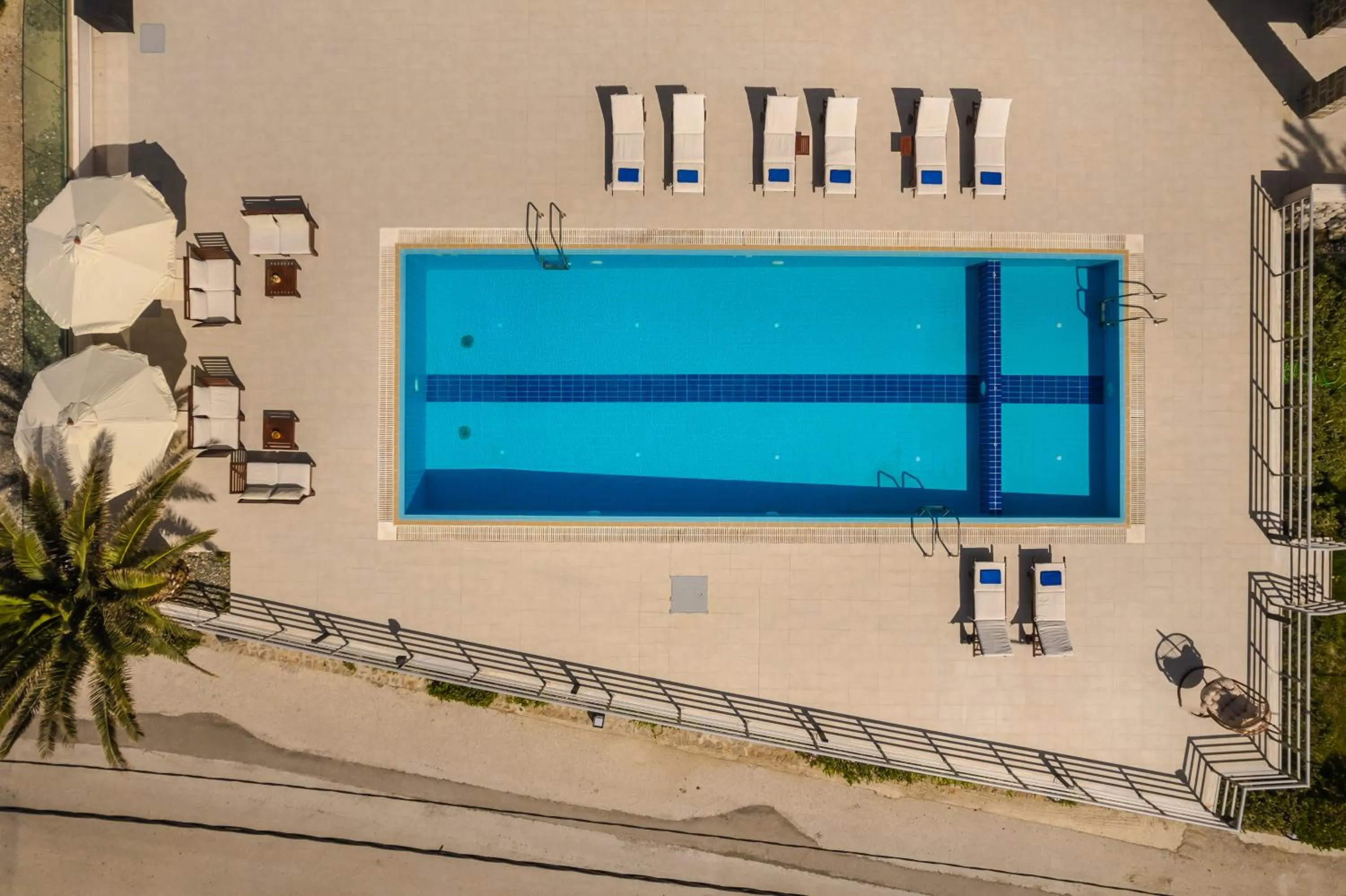 Swimming pool in Niki Beach Hotel