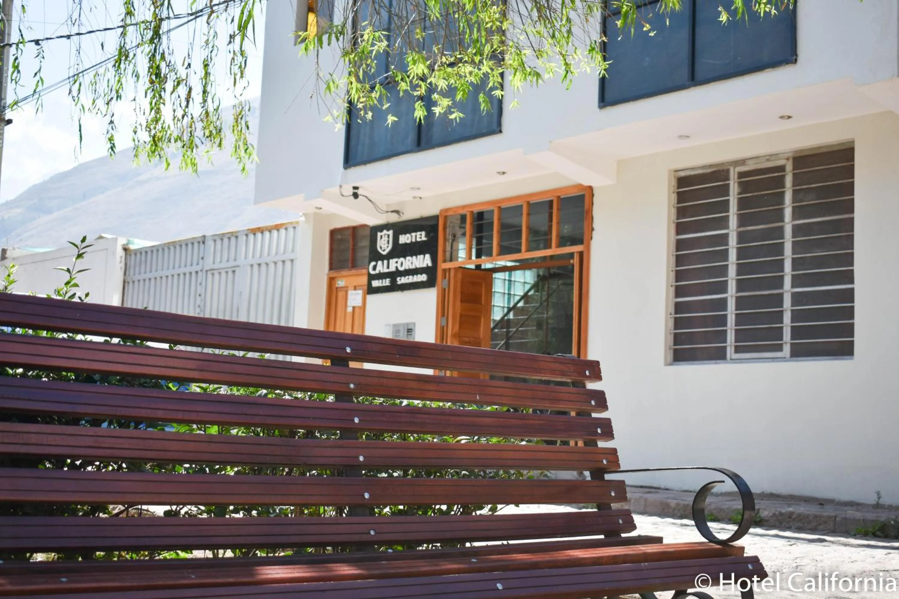 Property building in Hotel California Calca