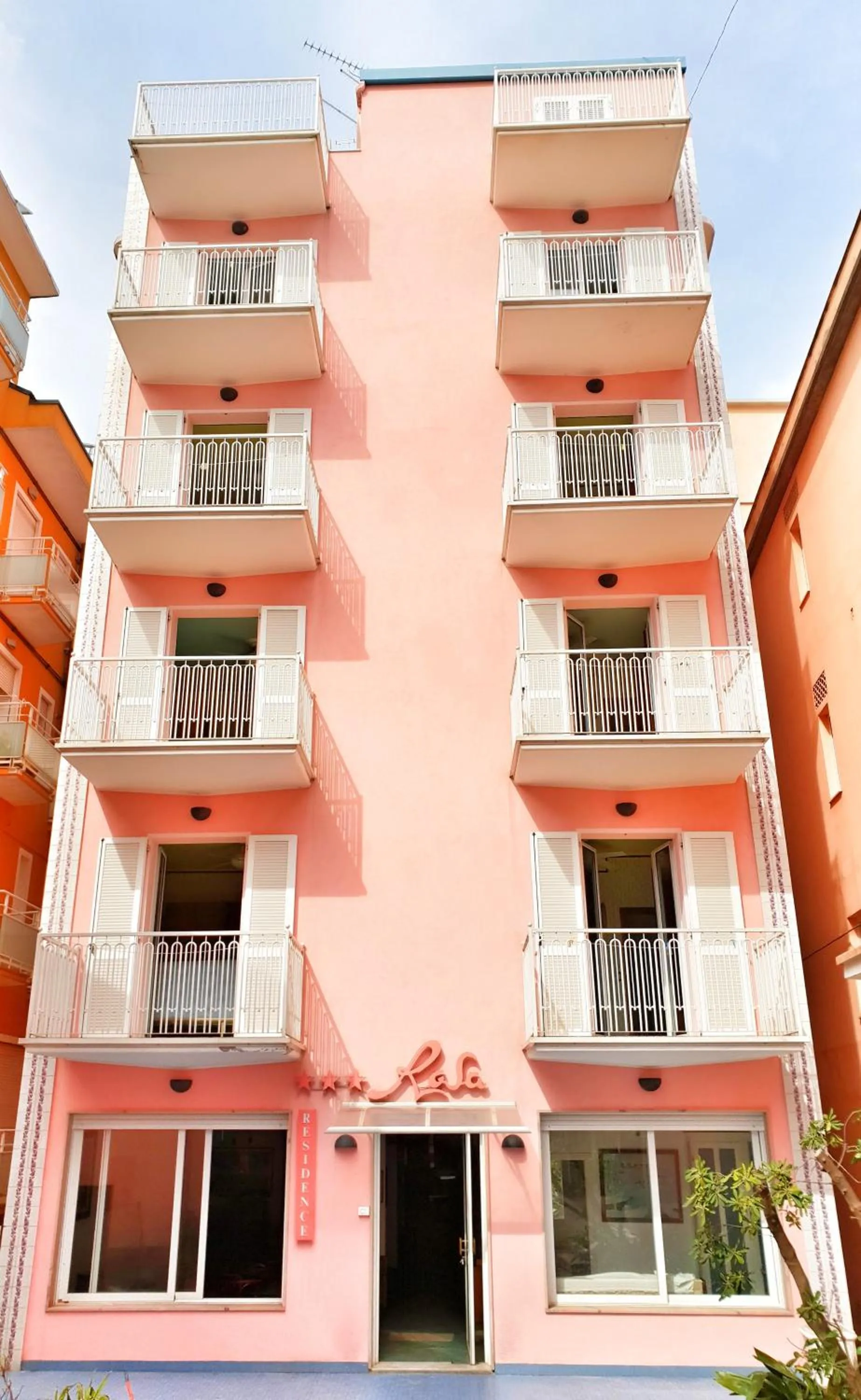 Property building in Residence Rosa