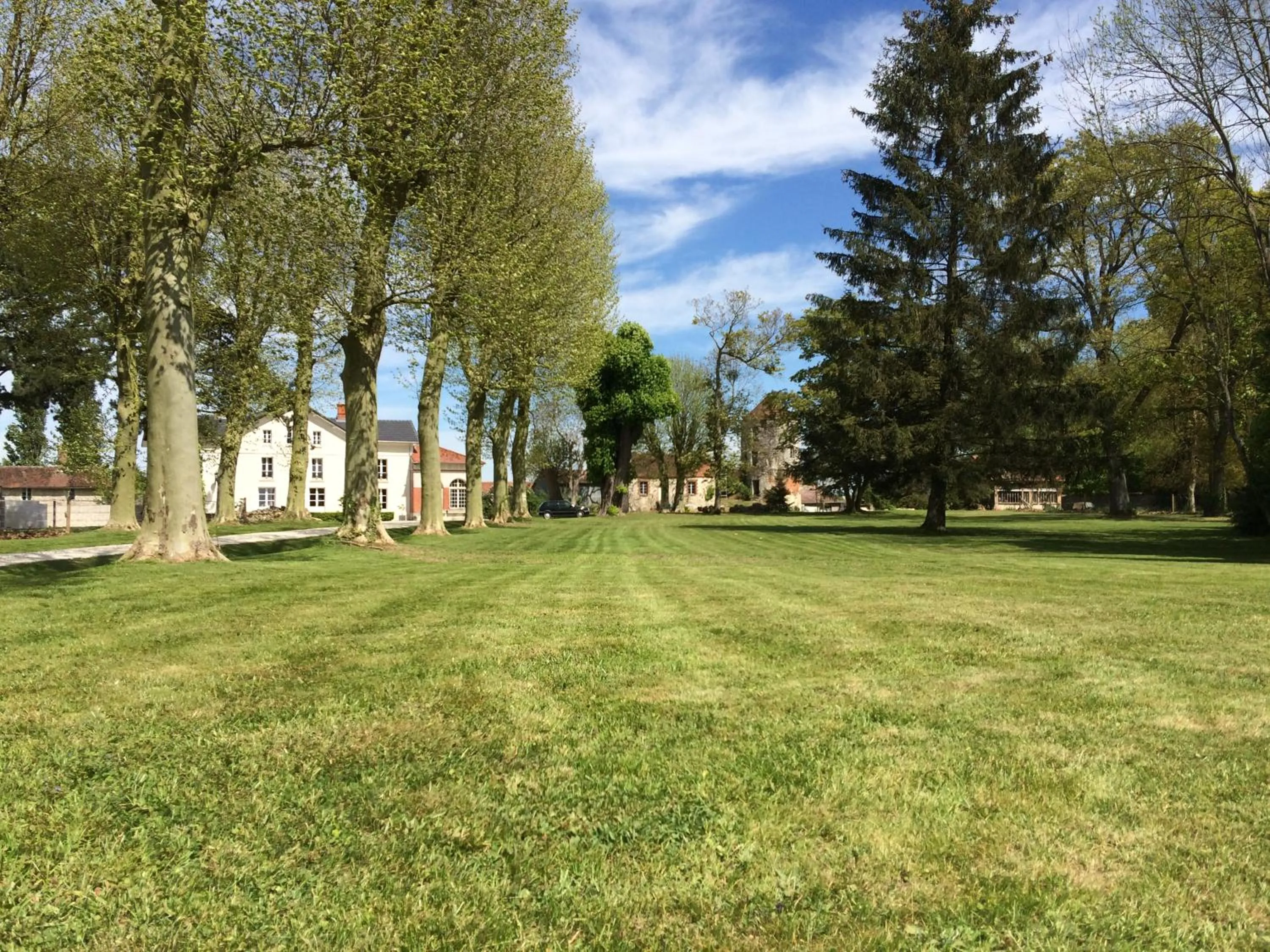 Garden in Demeure des Pothières