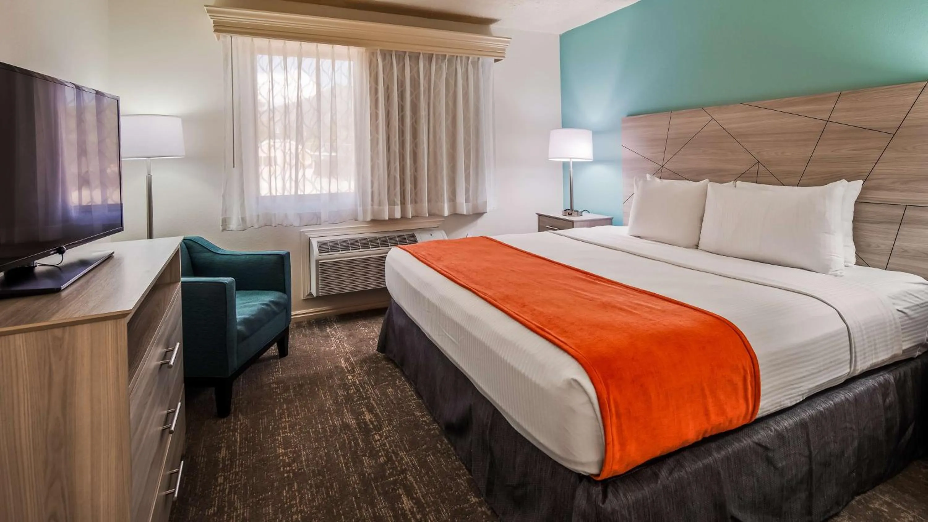 Bedroom, Bed in Best Western Inn Tooele