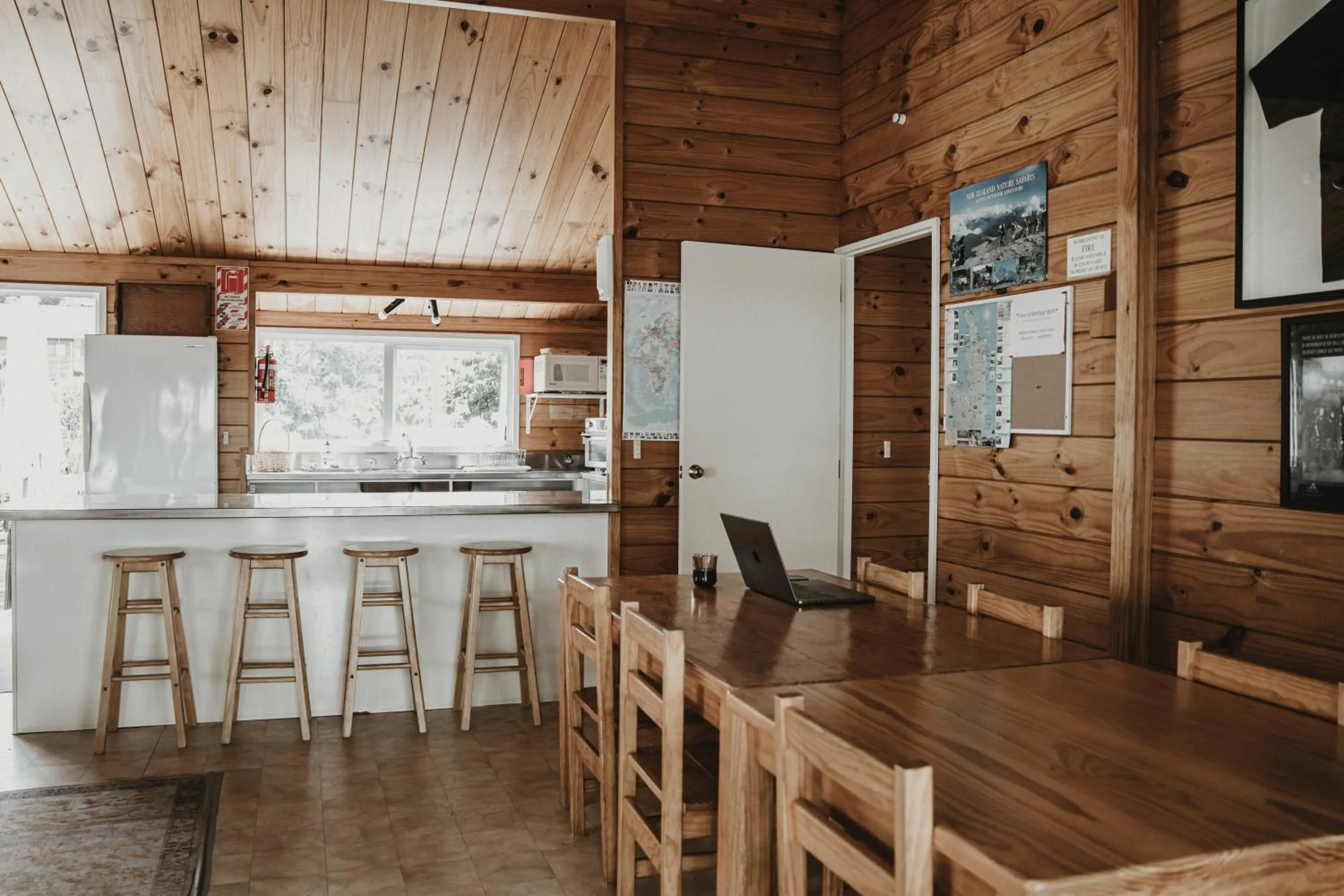 Dining area in Tatahi Cove Back Packer