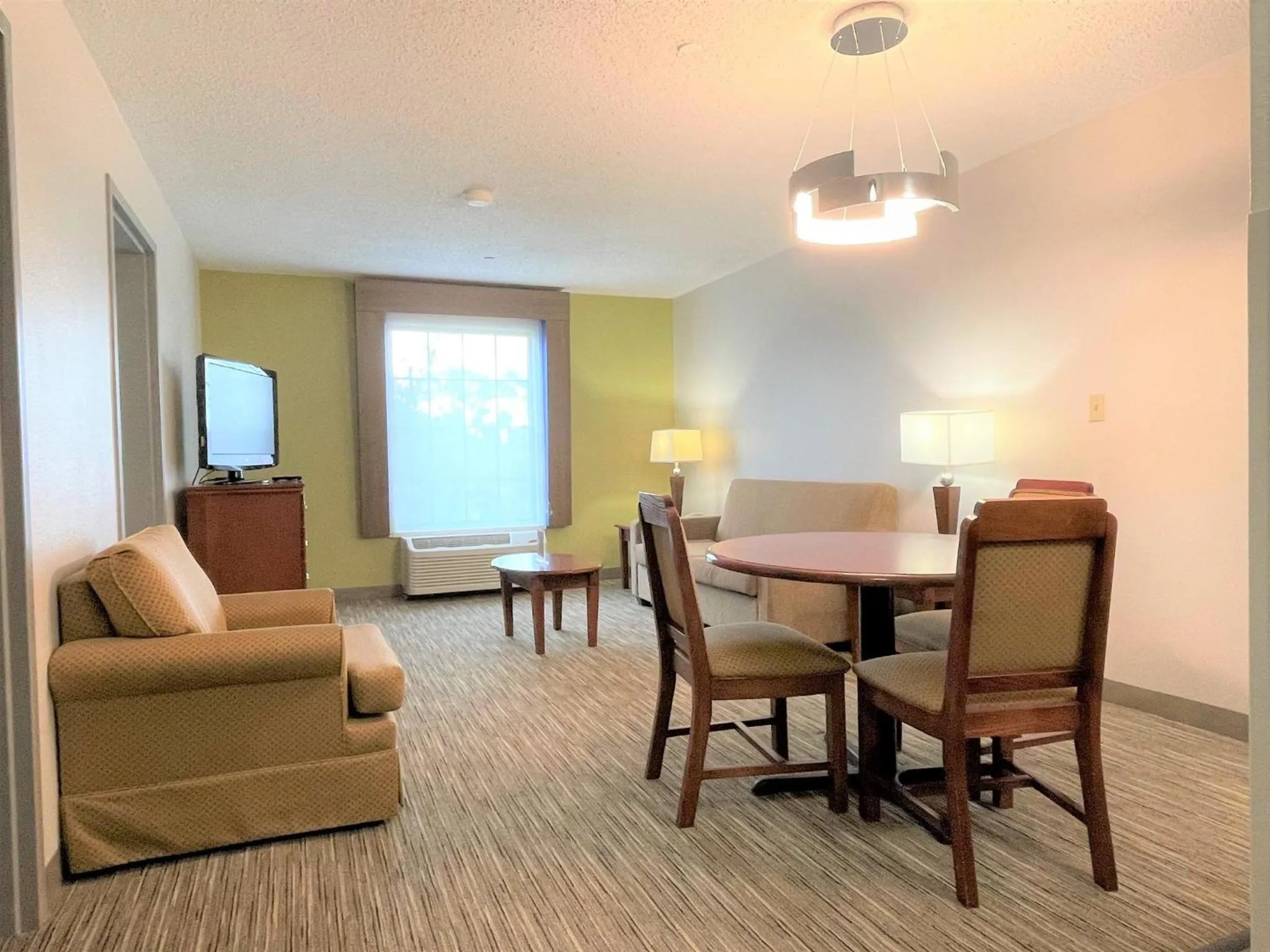 Bedroom in Holiday Inn Express & Suites Sulphur - Lake Charles by IHG