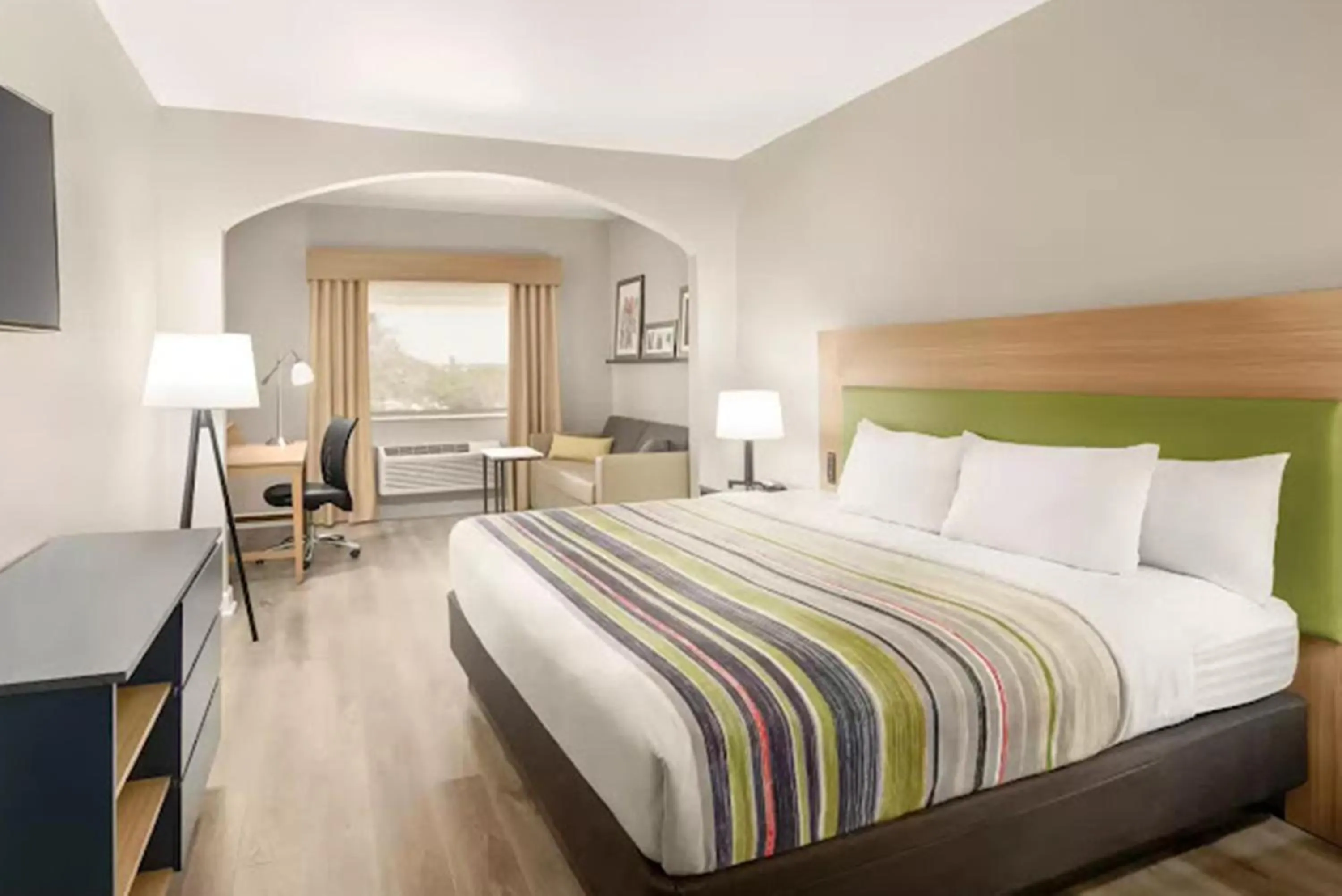 Bed in Comfort Suites Shenandoah-The Woodlands