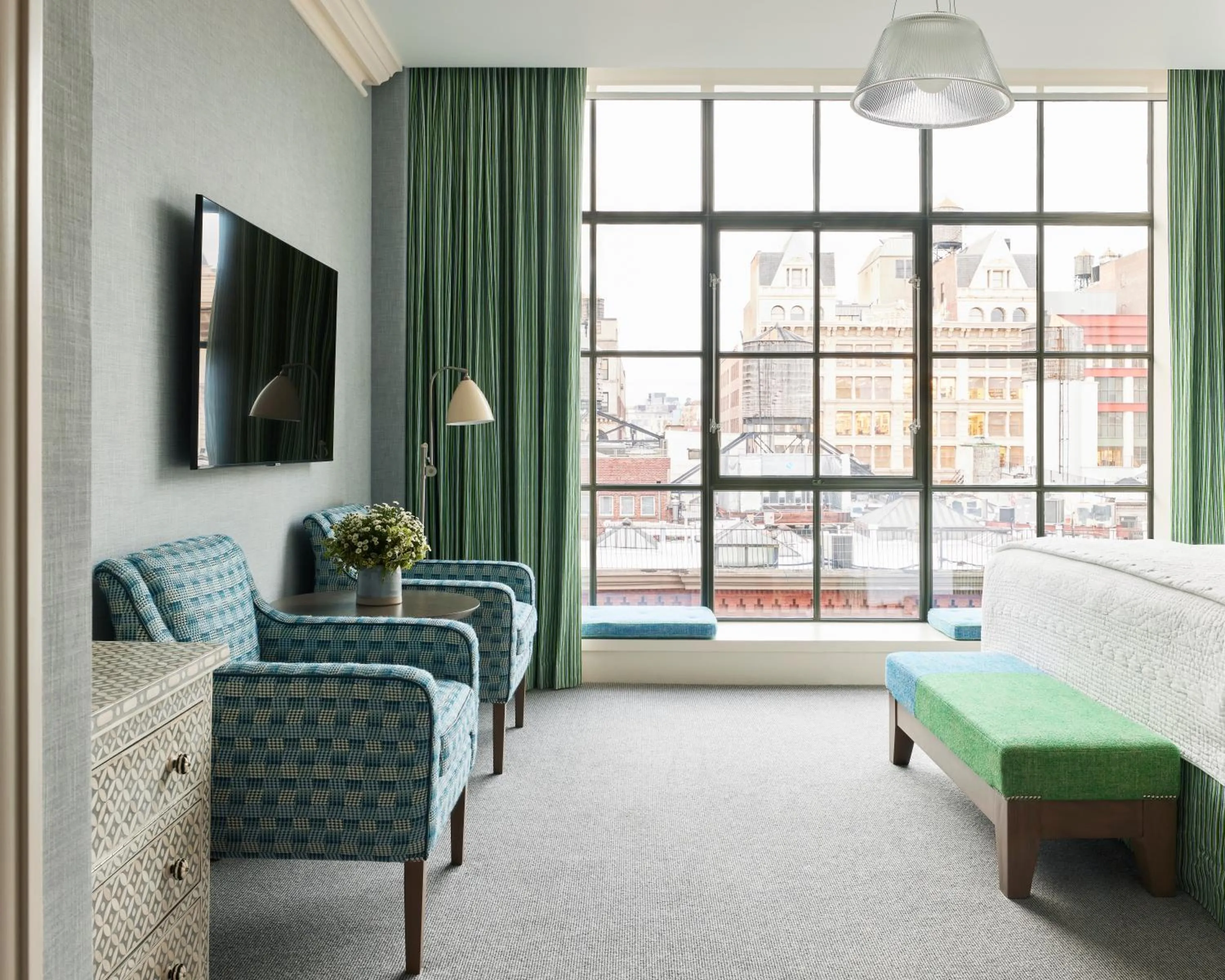 Bedroom, Bed in Crosby Street Hotel