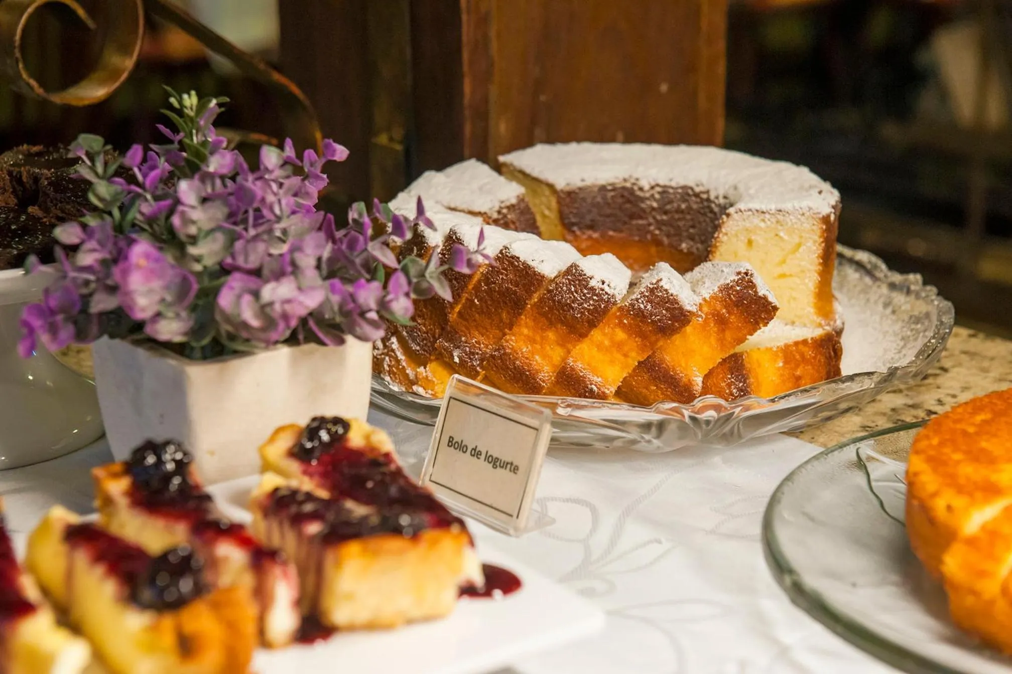 Breakfast in Hotel Canto Verde