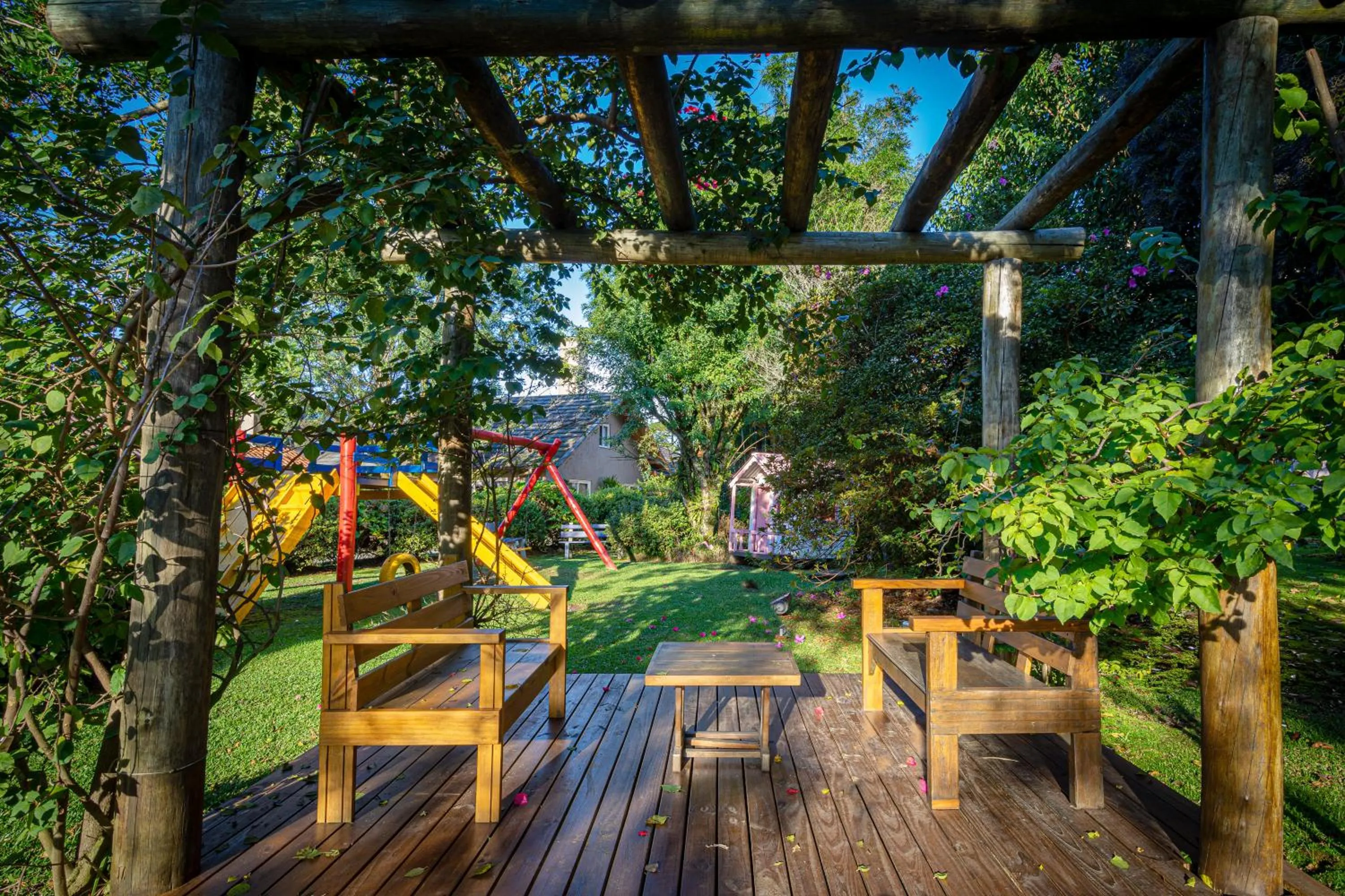 Garden view in Hotel Fioreze Quero Quero