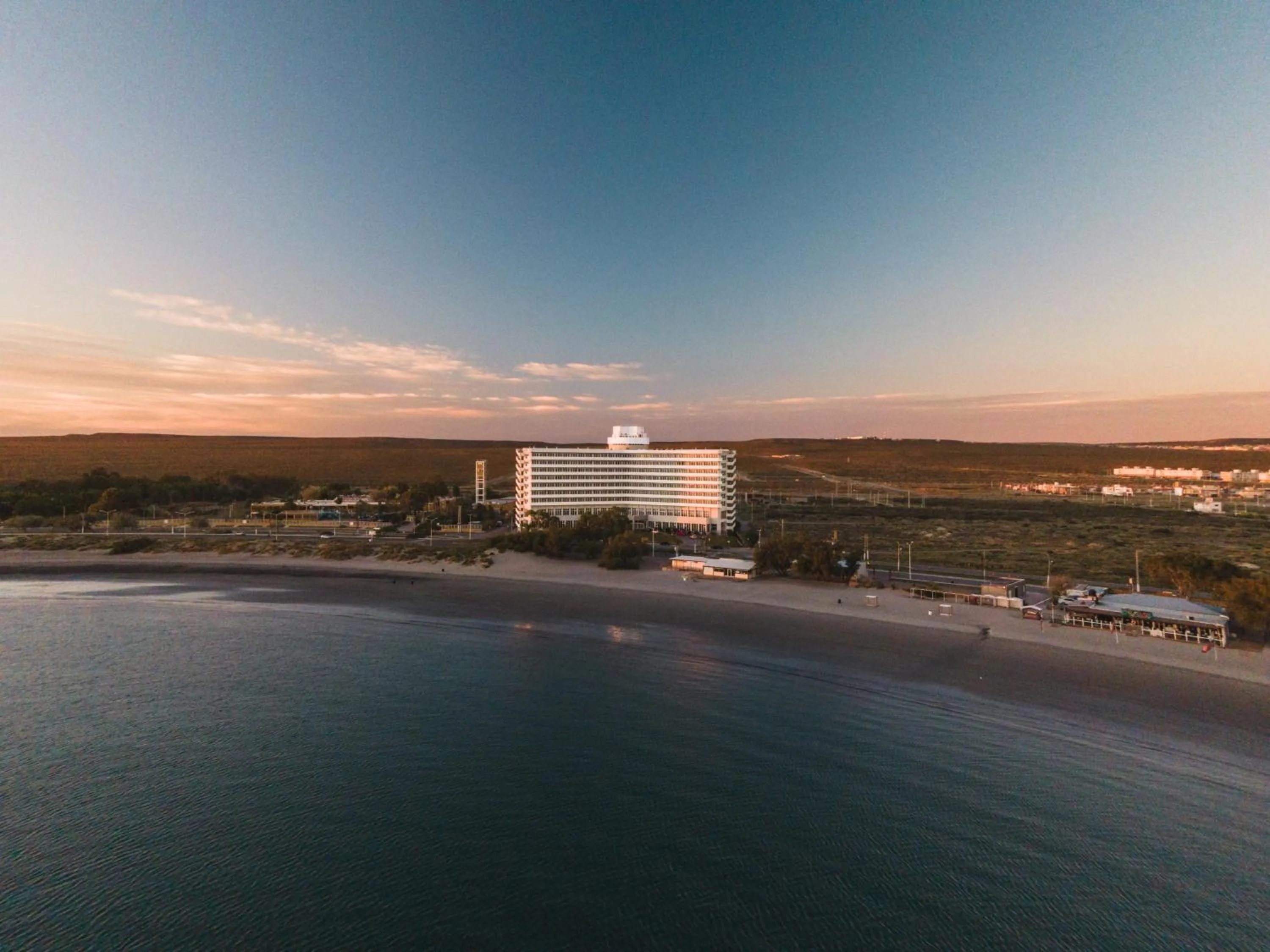 Day in Rayentray Grand Hotel