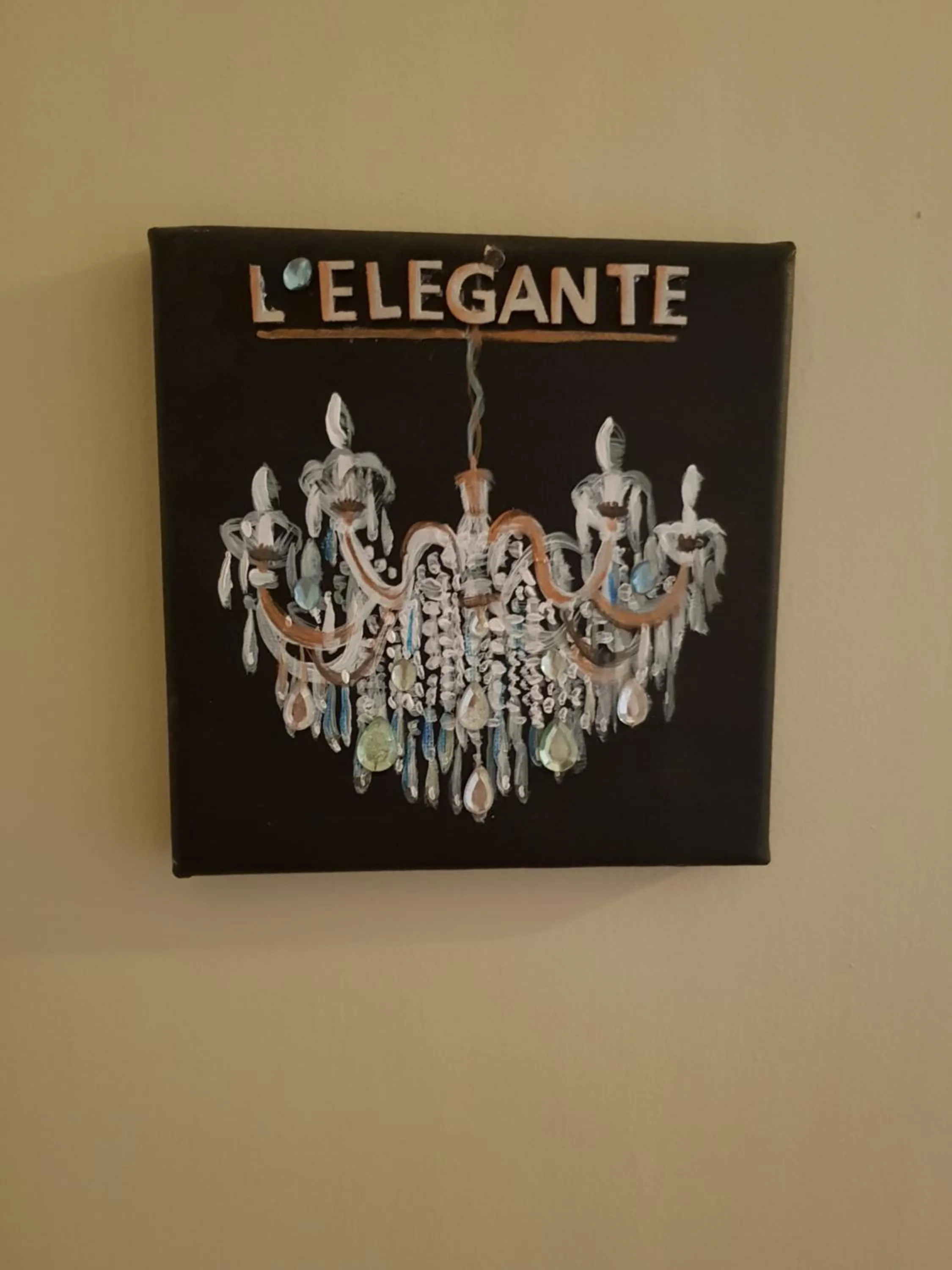 Decorative detail in Domaine les Pradets