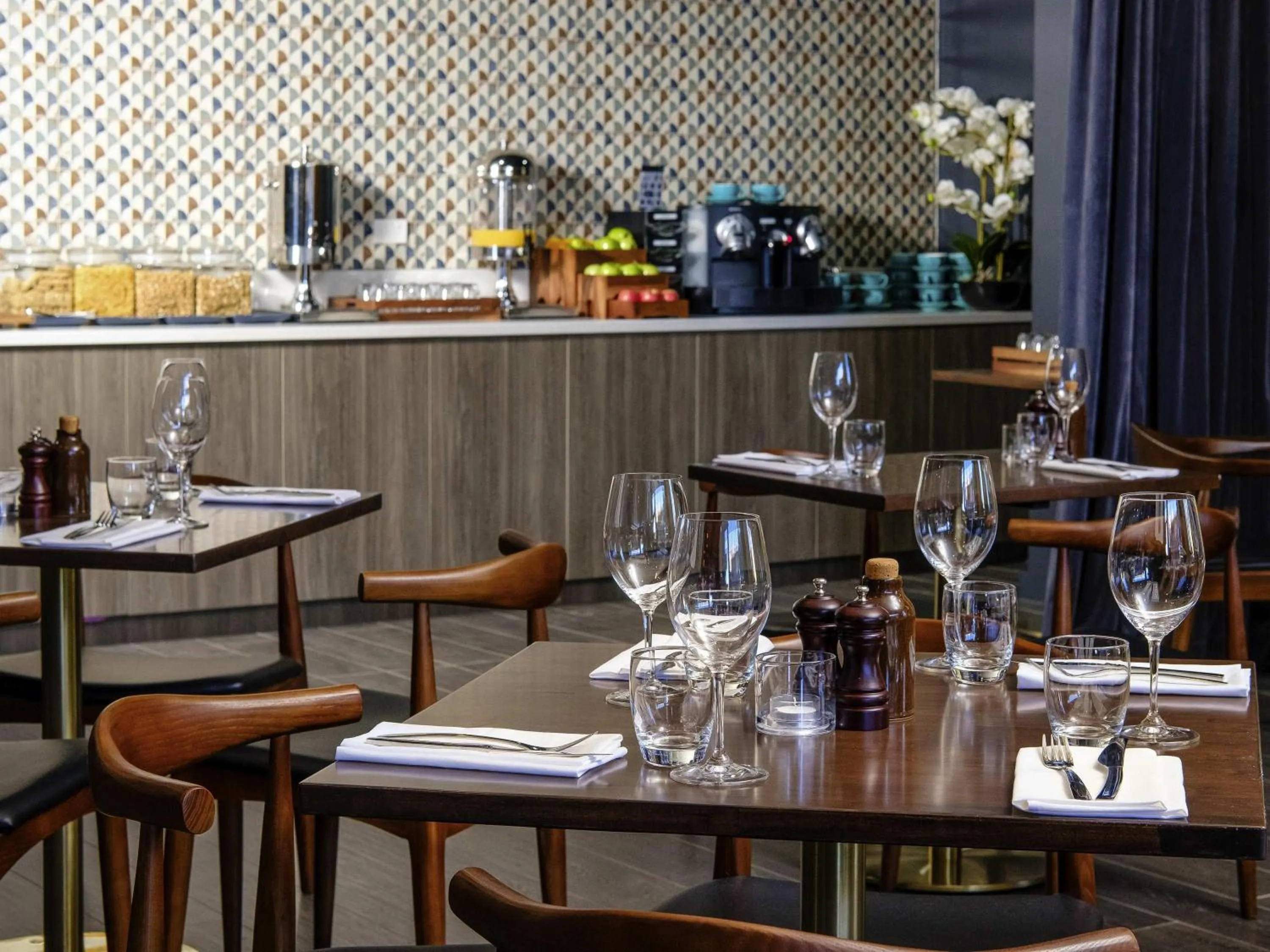 Breakfast in Mantra Albury