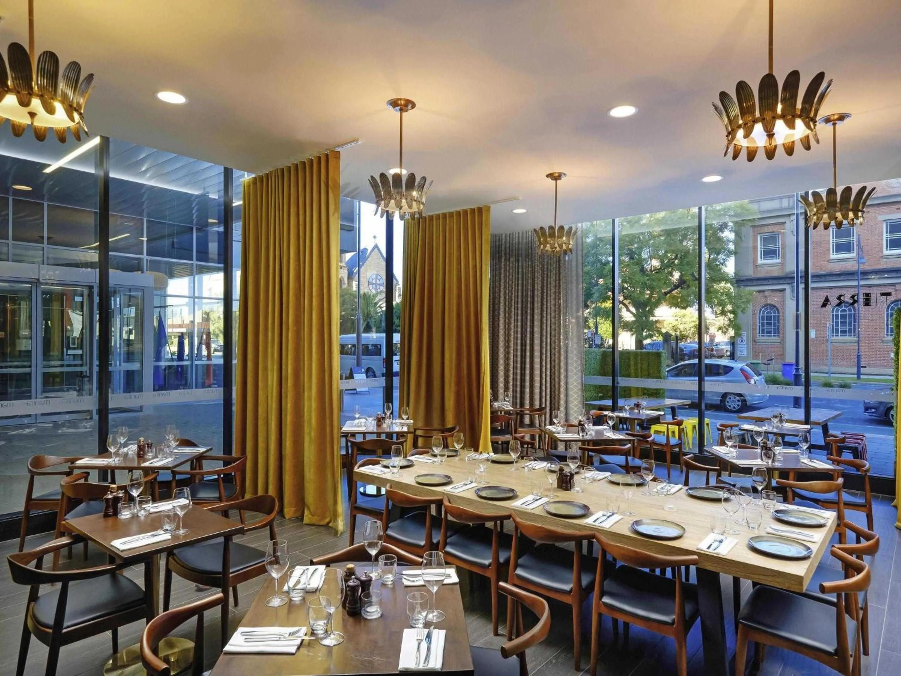 Restaurant/places to eat in Mantra Albury