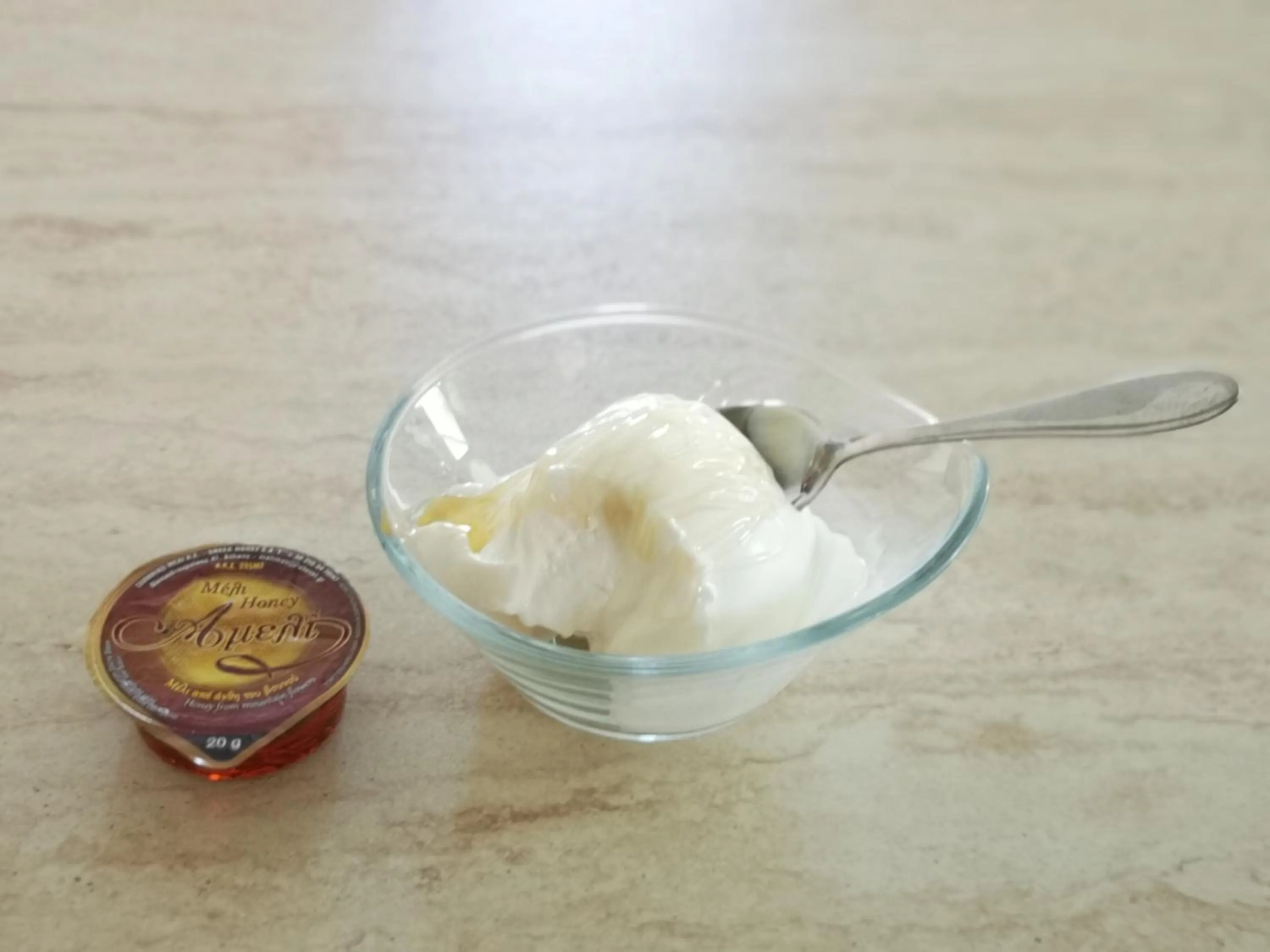 Breakfast in Ilios and Irene