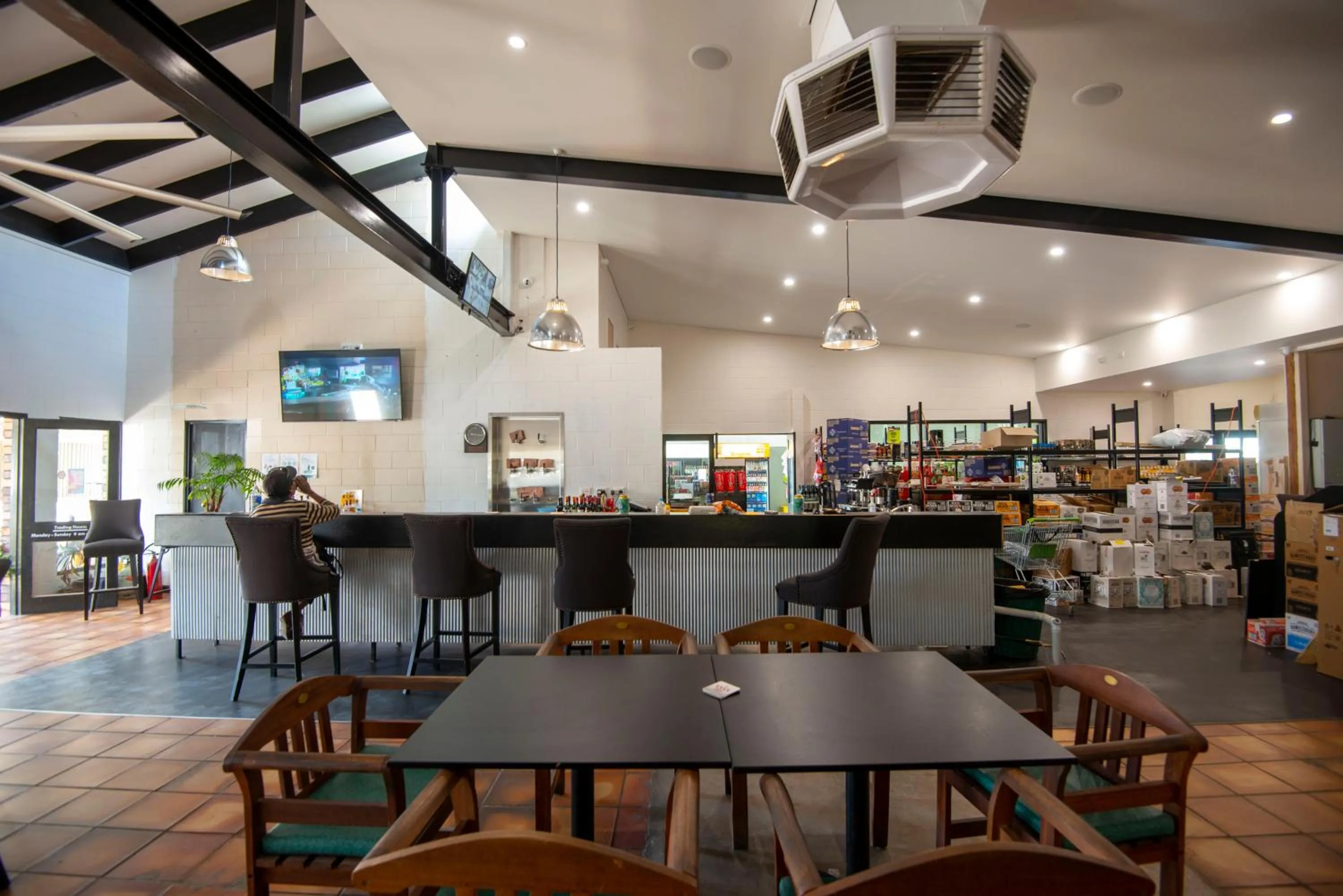 Longreach Most Central Motel