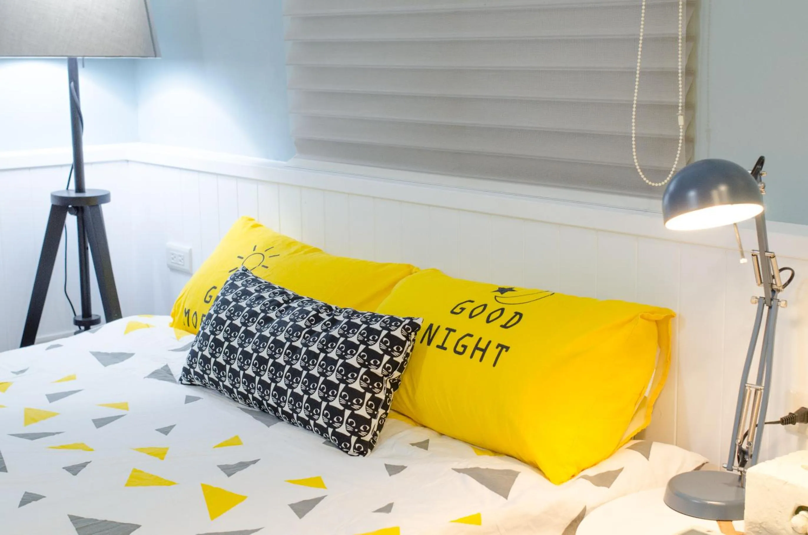 Bed in Tainan Travel Inn