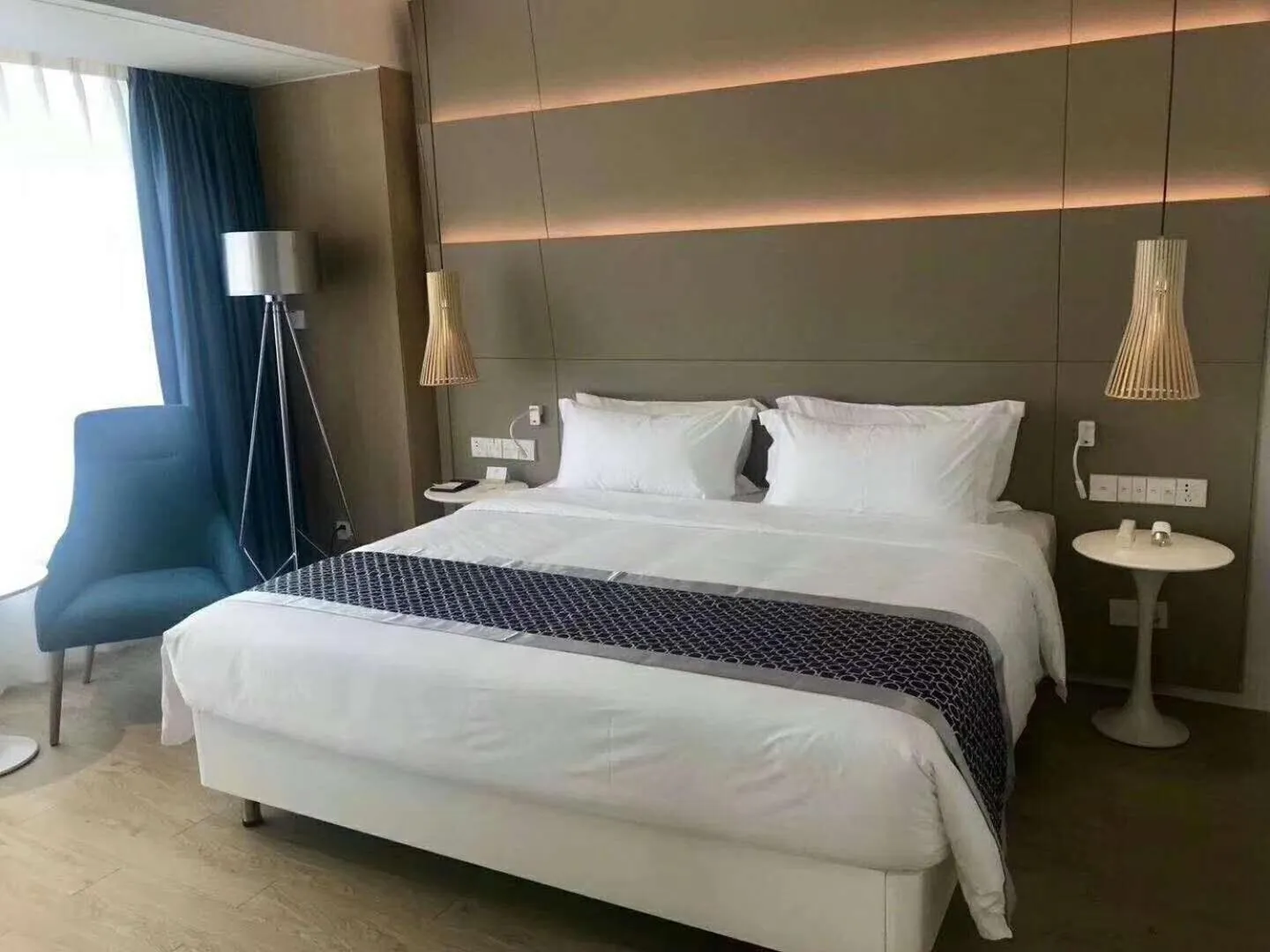 Bed in Haikou Meilan International Airport Hotel