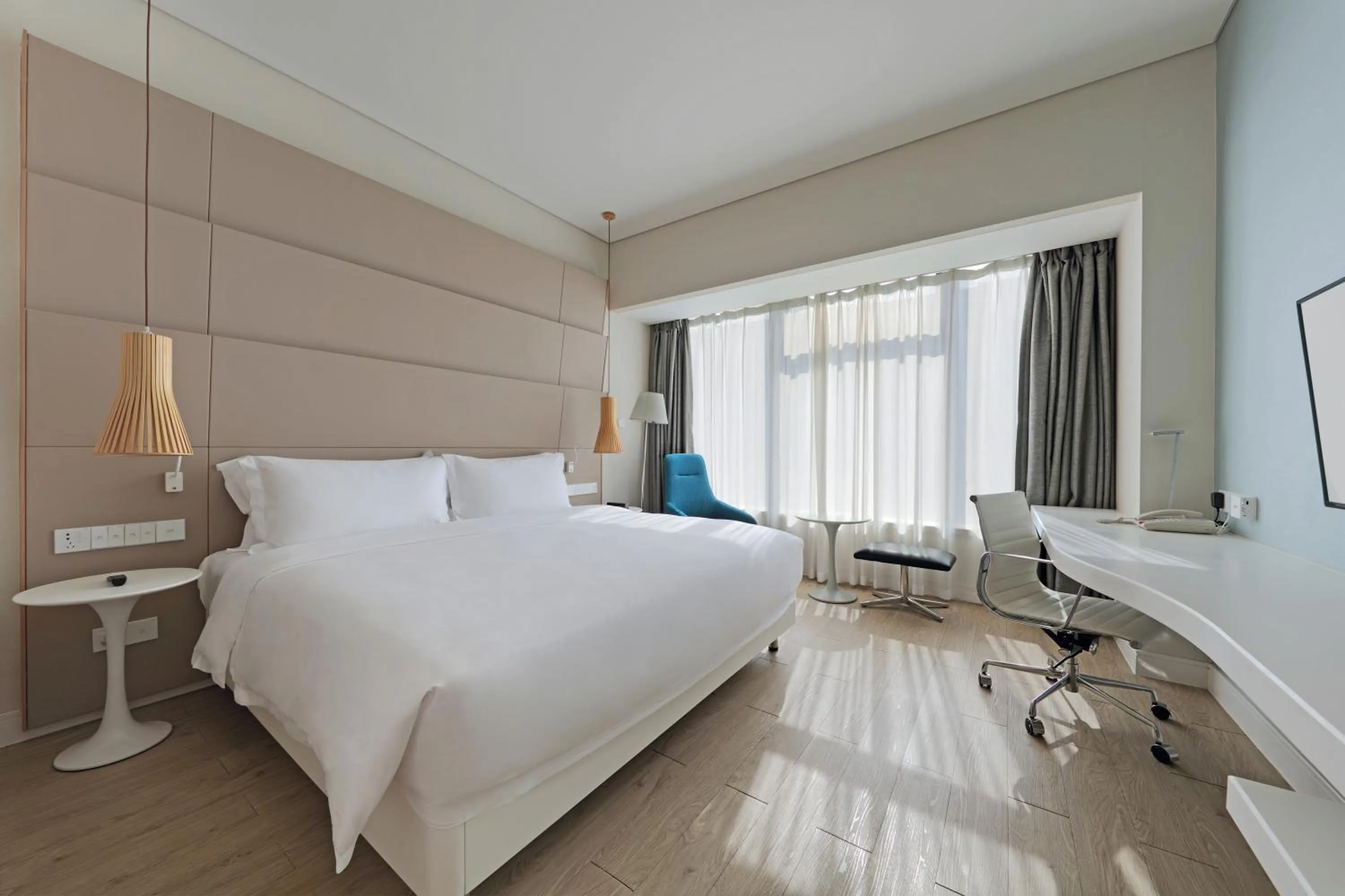 Bed in Haikou Meilan International Airport Hotel