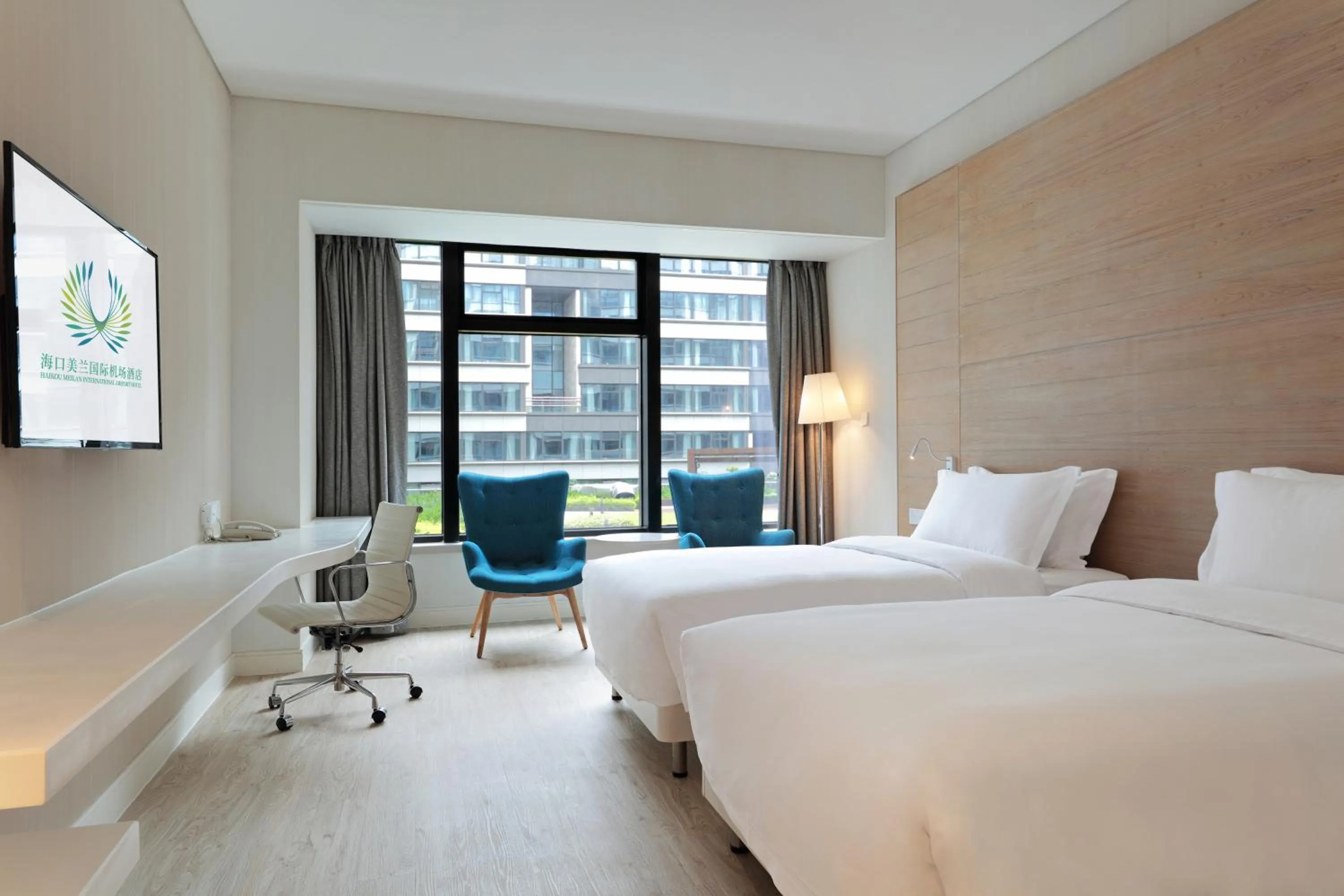 Bed in Haikou Meilan International Airport Hotel