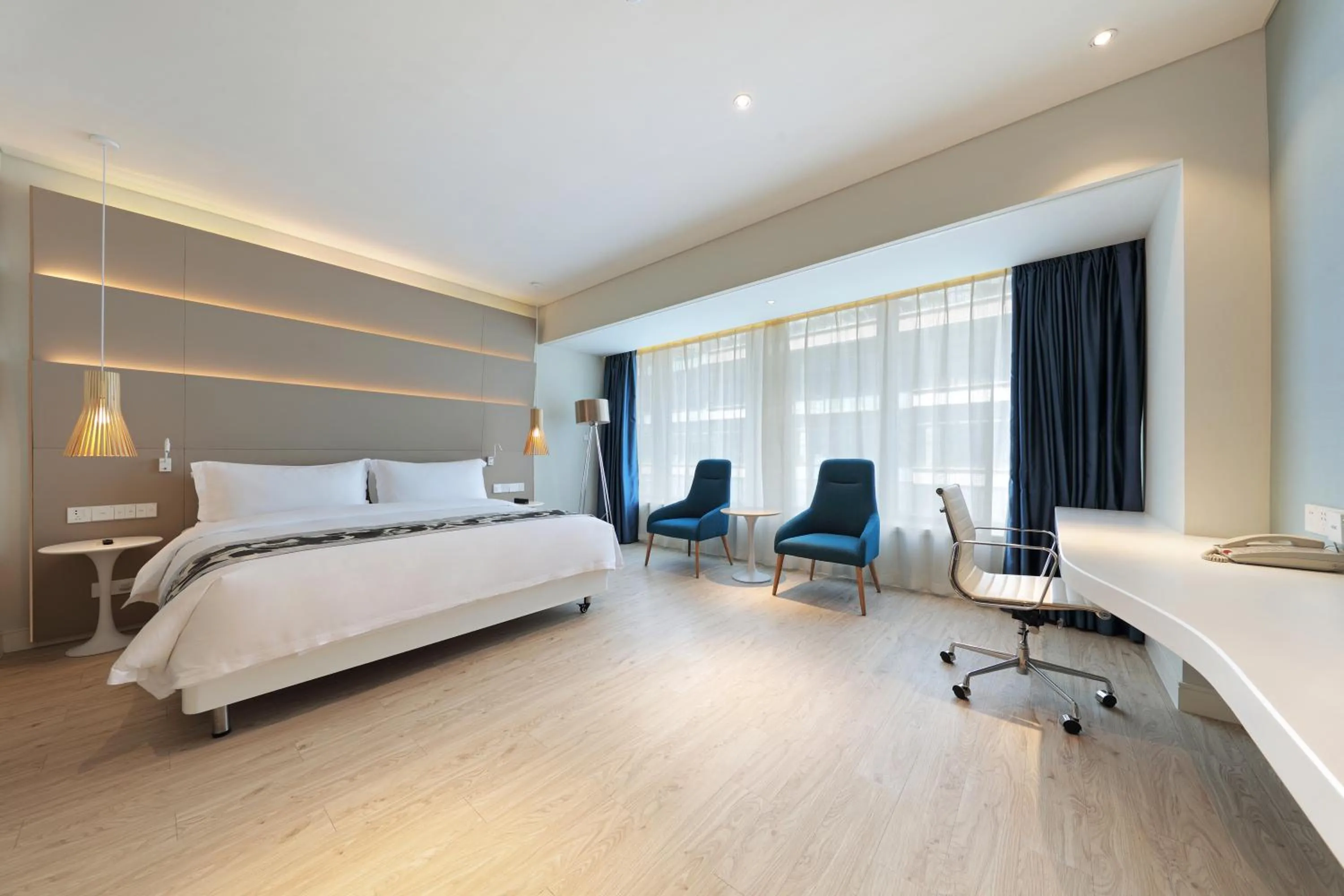 Bed in Haikou Meilan International Airport Hotel