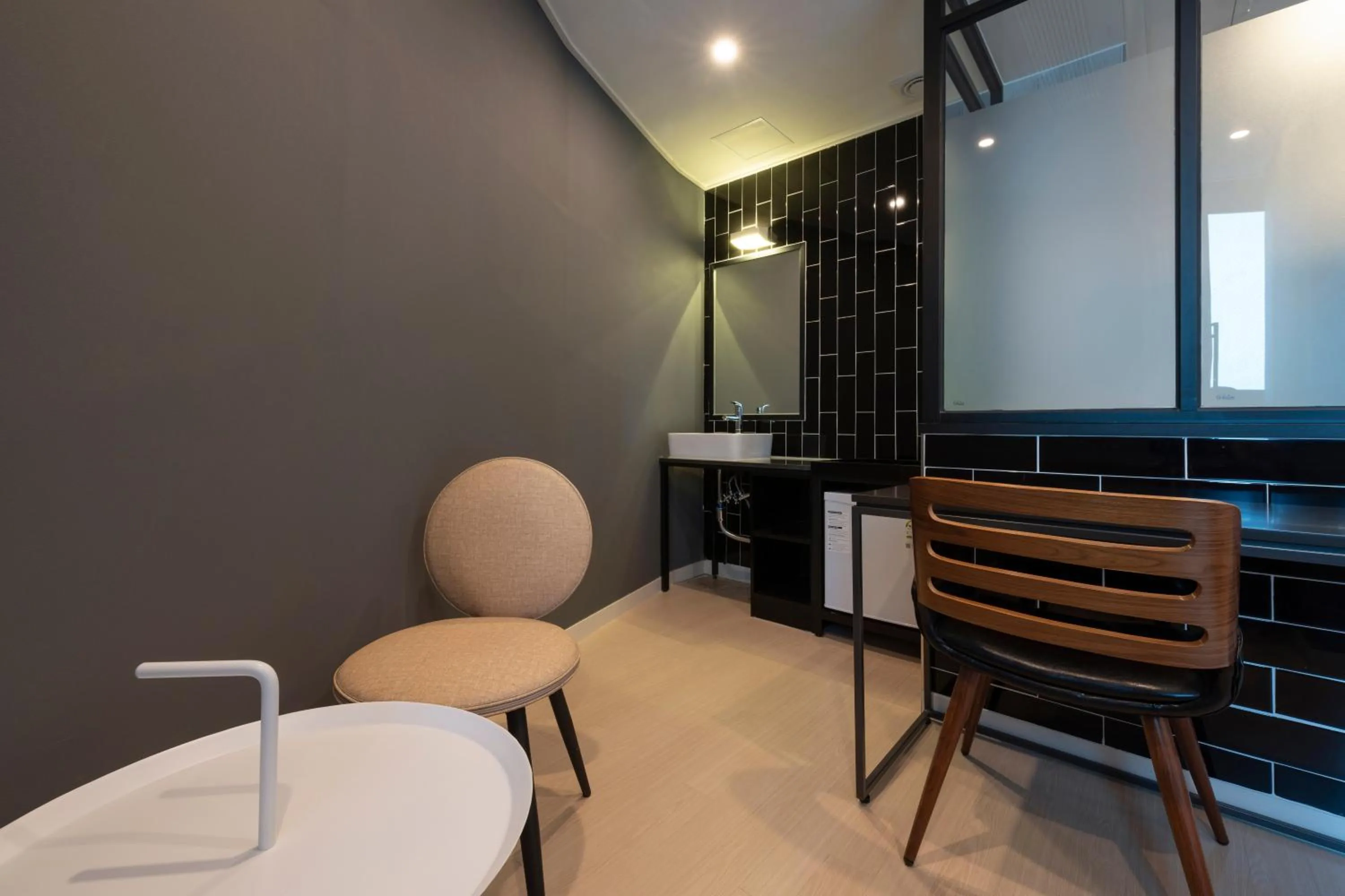 Dining Area in No. 25 Signature Hotel Daecheong