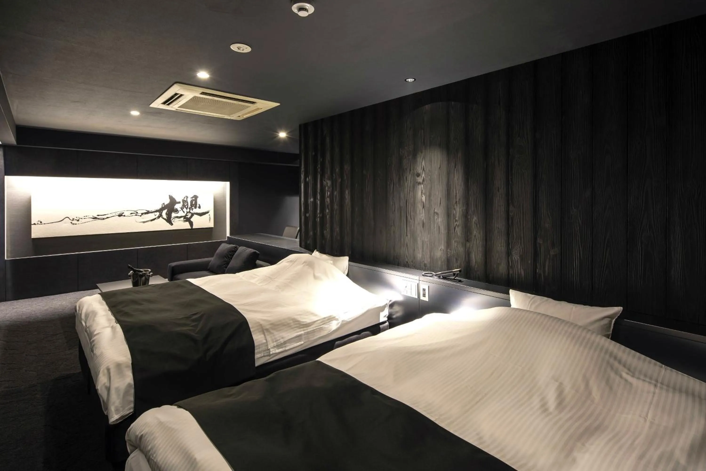 Photo of the whole room, Bed in Hotel THE Grandee Shinsaibashi Namba