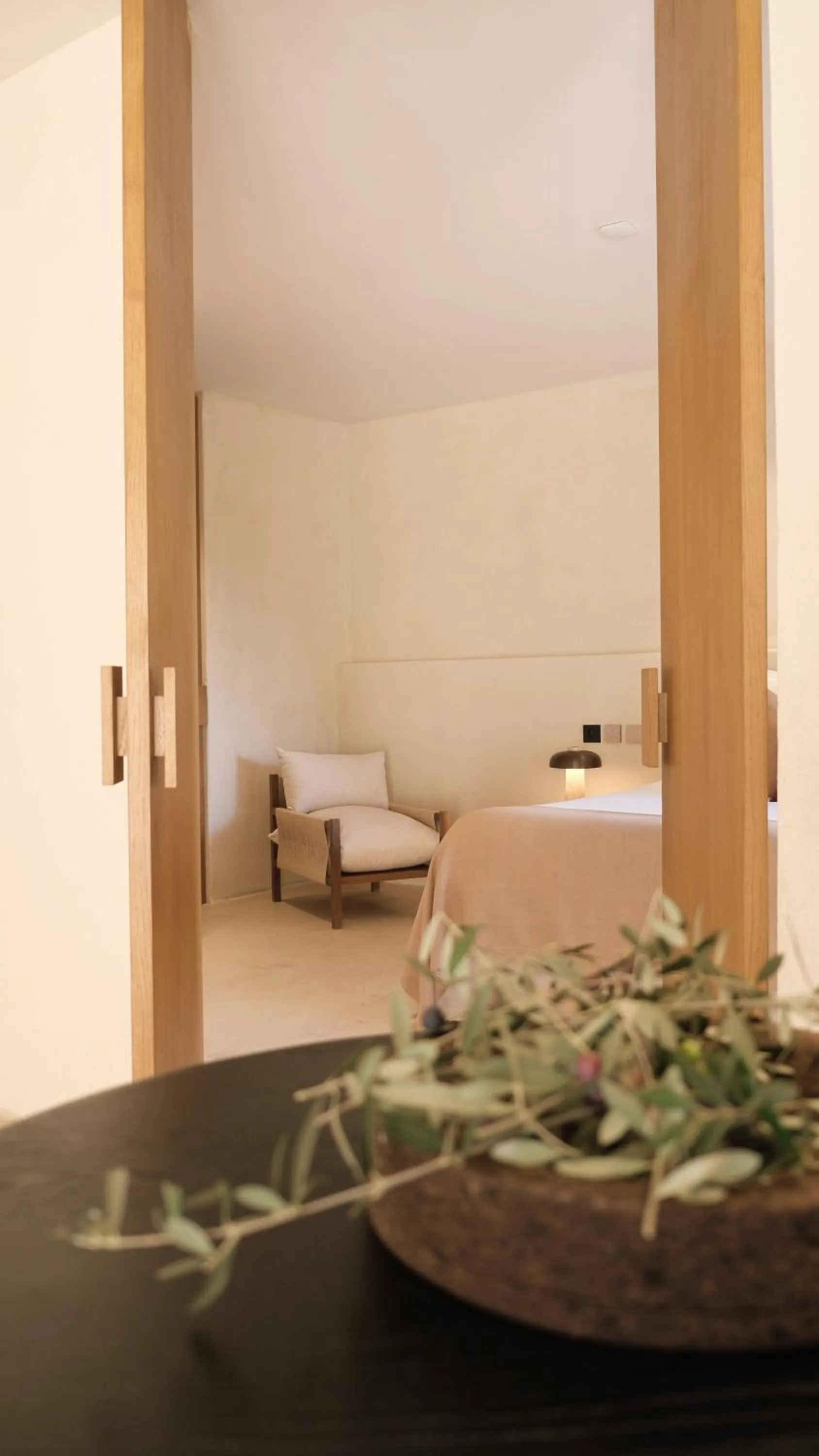 Bed in Toile Blanche