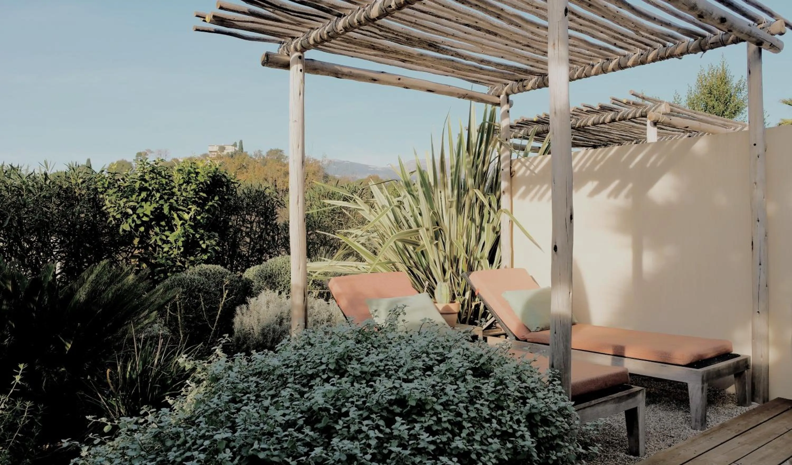 Day in Toile Blanche