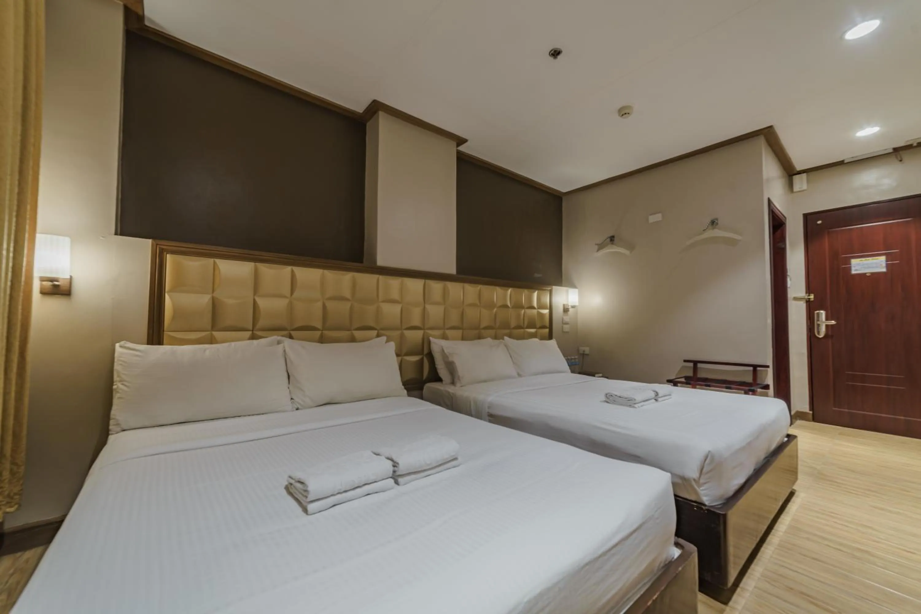 Bed in Robertson Hotel