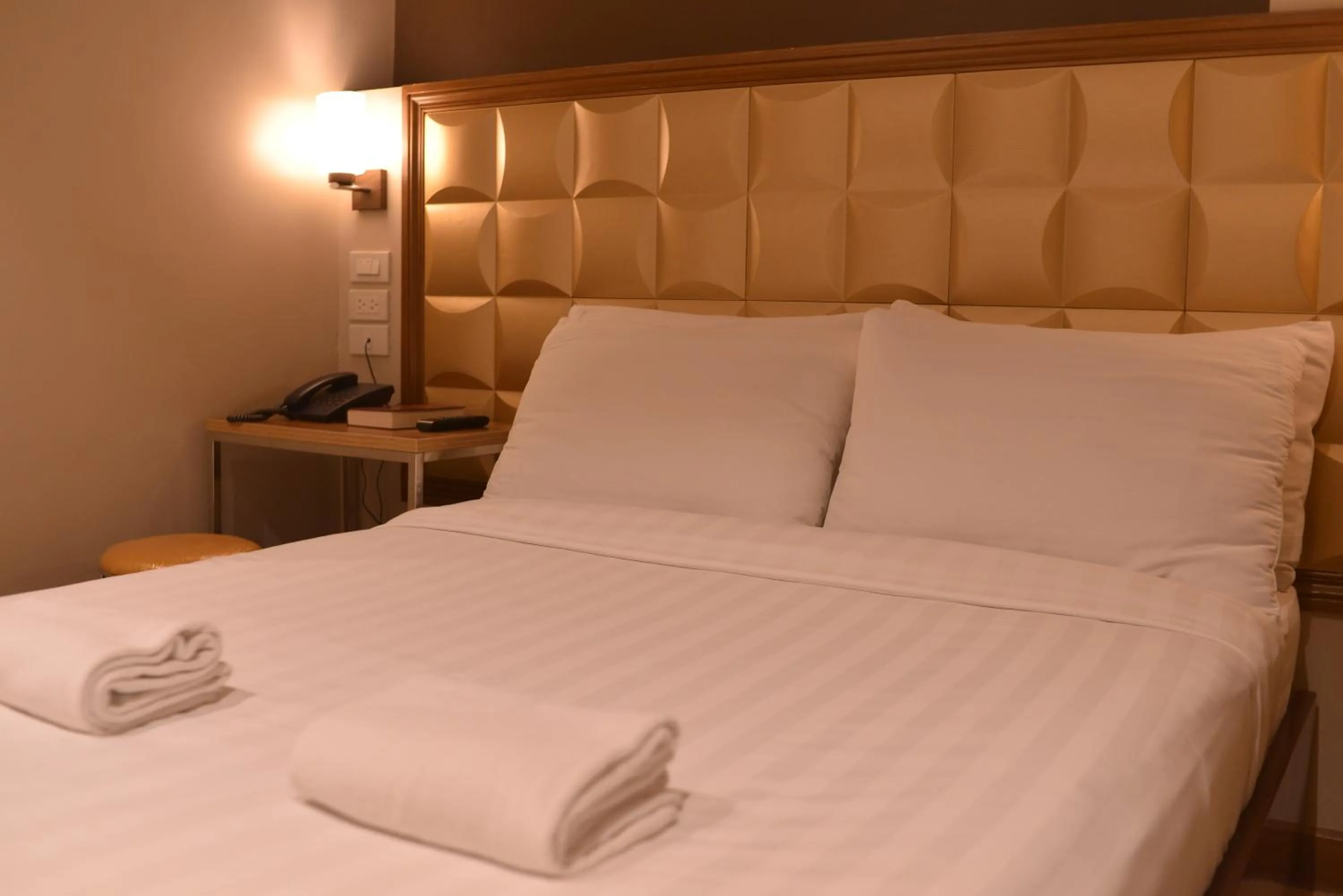 Bed in Robertson Hotel