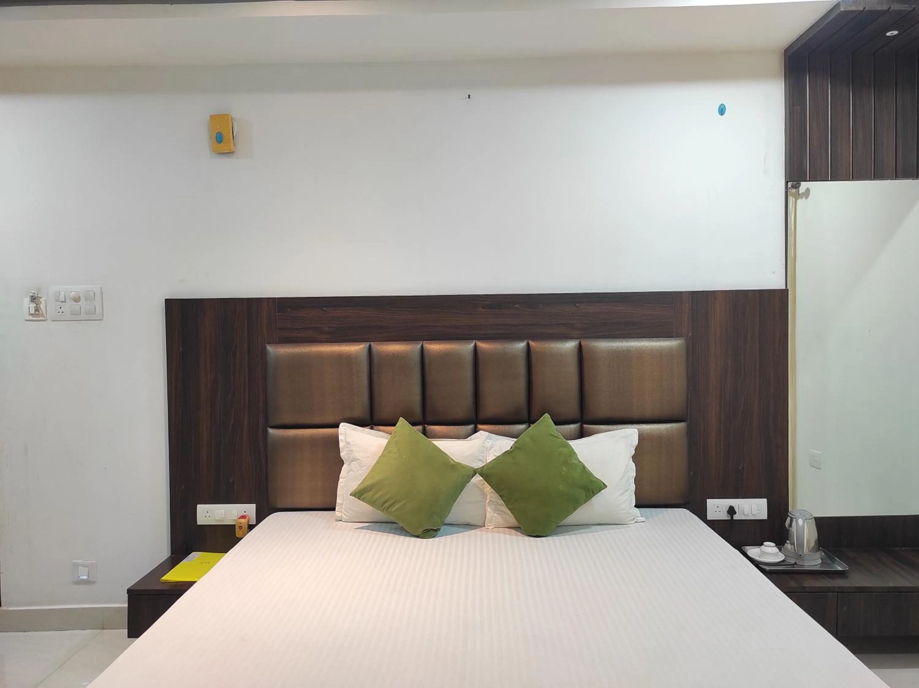 Bed in Hotel Indira