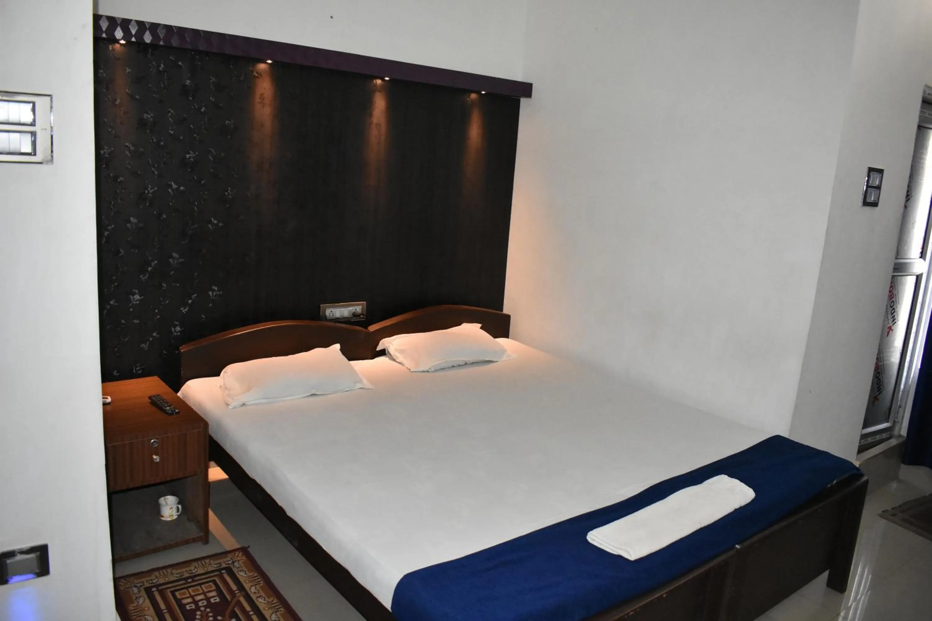 Bedroom in Hotel Indira